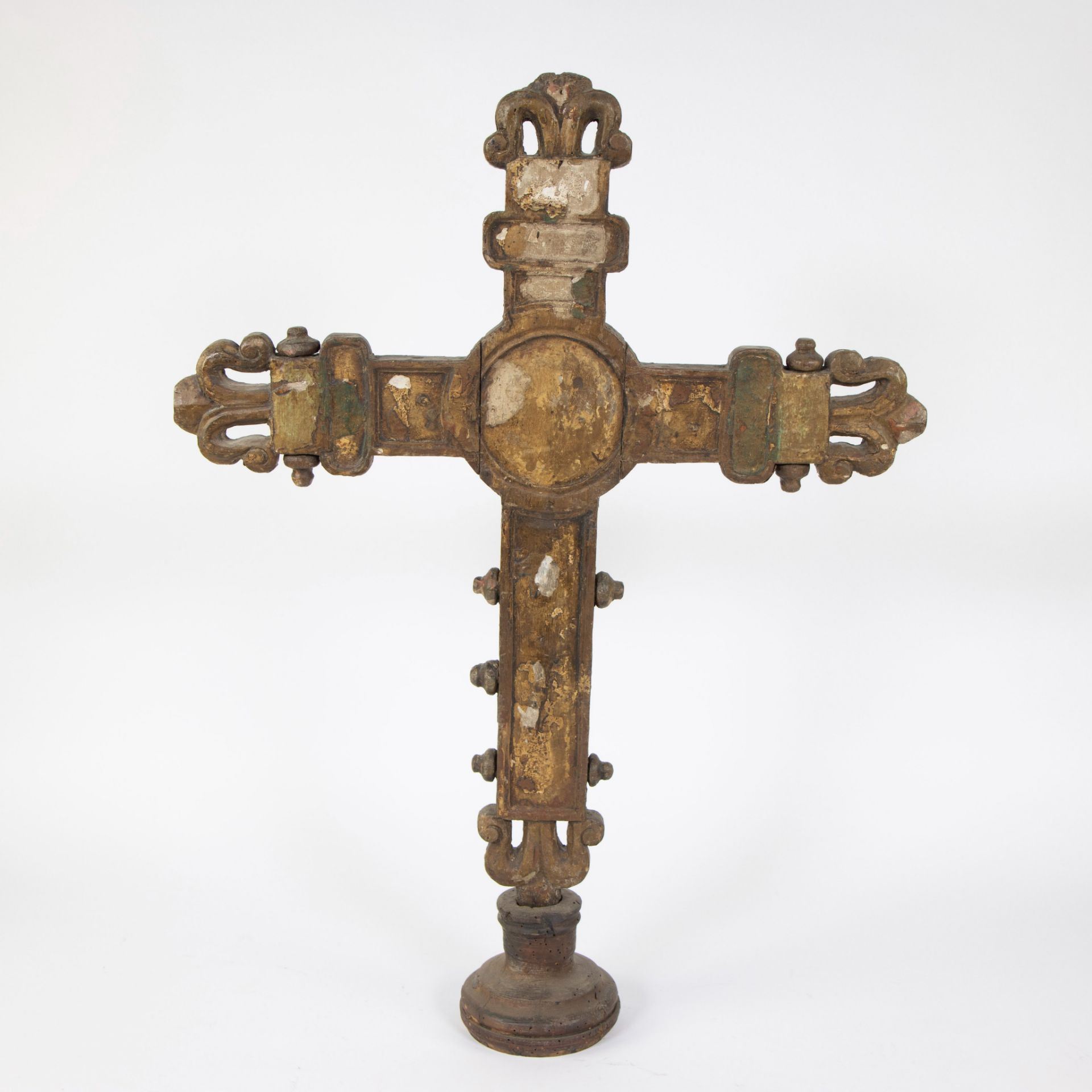 Antique processional cross with polychromy 14th/15th century - Bild 3 aus 4
