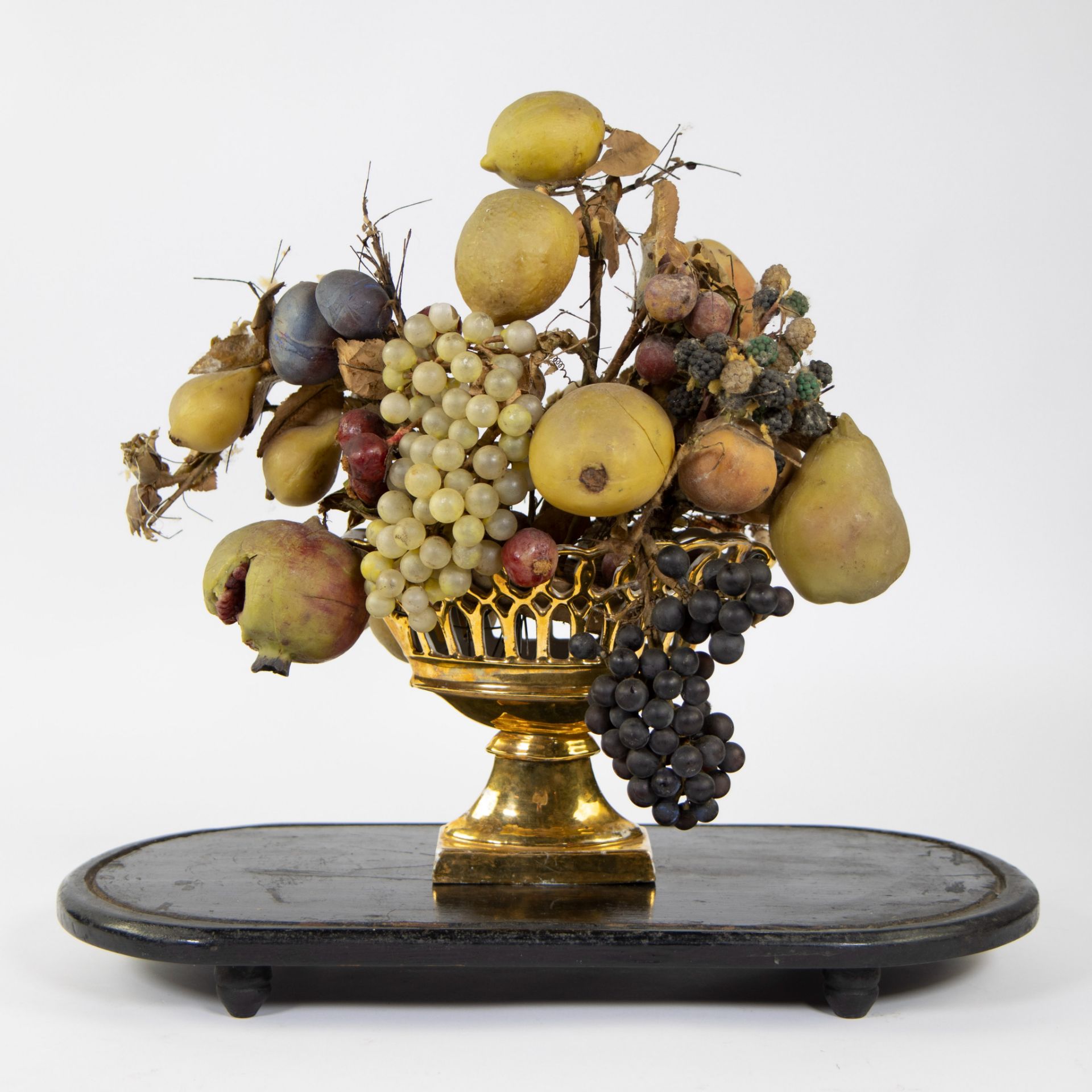 Openwork gilded porcelain basket with ornamental fruit under a glass dome - Image 2 of 5