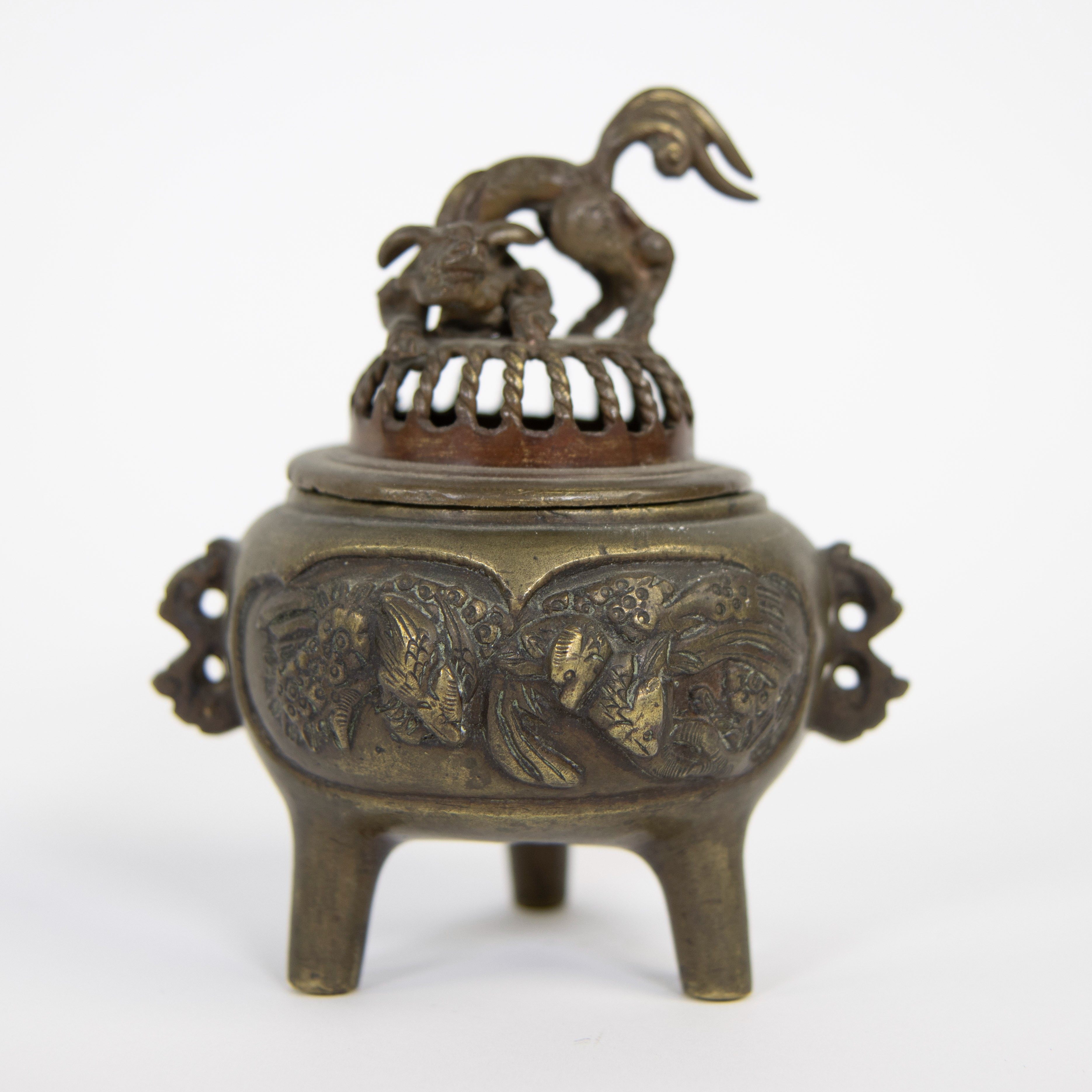 Japanese bronze incense burners 19th century + small incense pot - Image 5 of 6