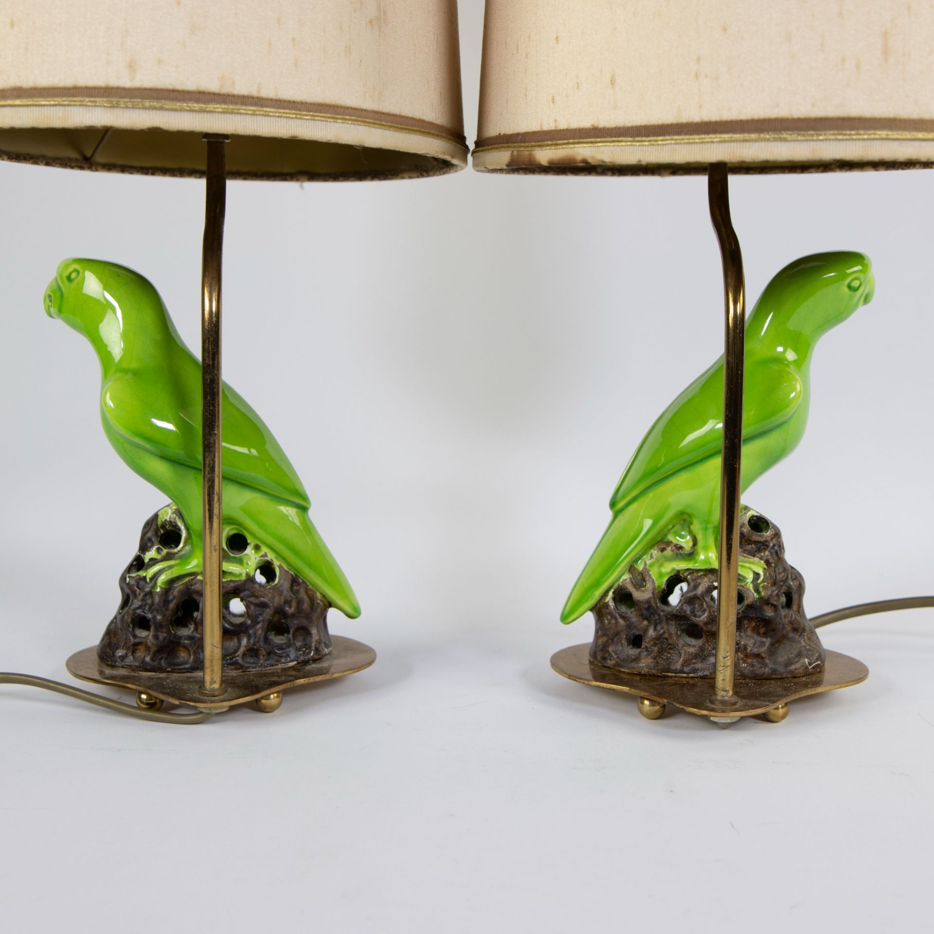 Pair of lampadaires with green glazed parrots, 1970s - Bild 3 aus 5