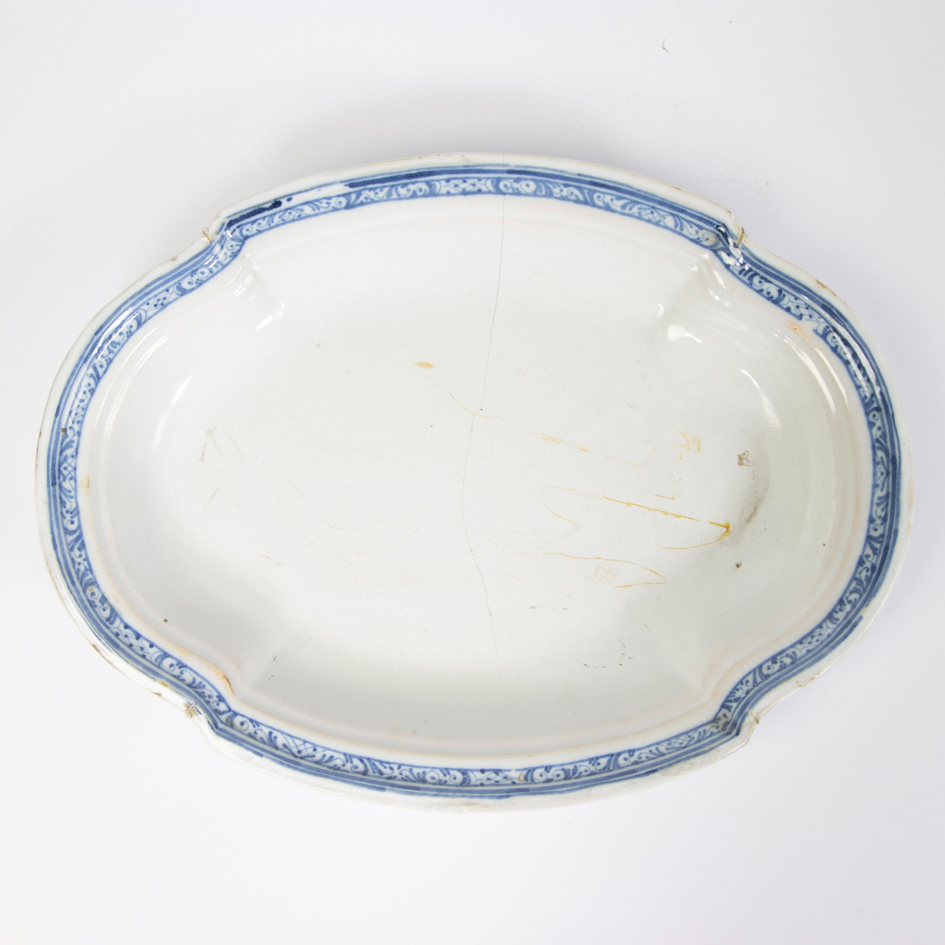 Collection of various faience, Moustier oval dish 18th, 2 Delft tile 17th, Spanish salt and spice ve - Image 4 of 12