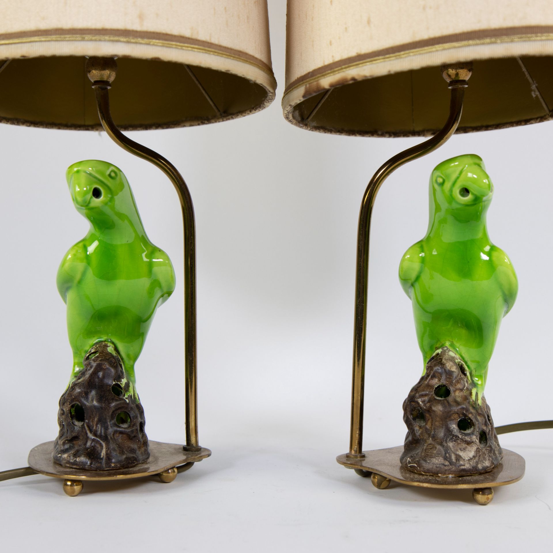 Pair of lampadaires with green glazed parrots, 1970s - Bild 4 aus 5