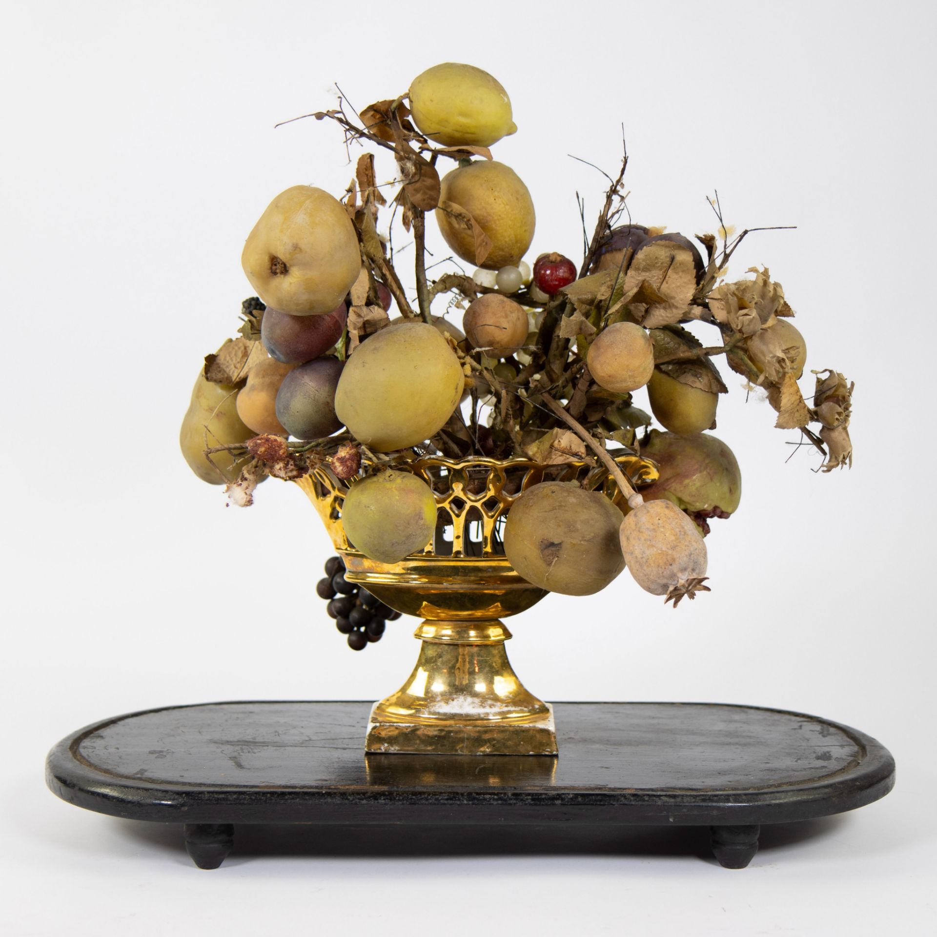 Openwork gilded porcelain basket with ornamental fruit under a glass dome - Image 4 of 5