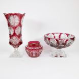 Lot red cut crystal coupe and vase Val Saint Lambert, Added