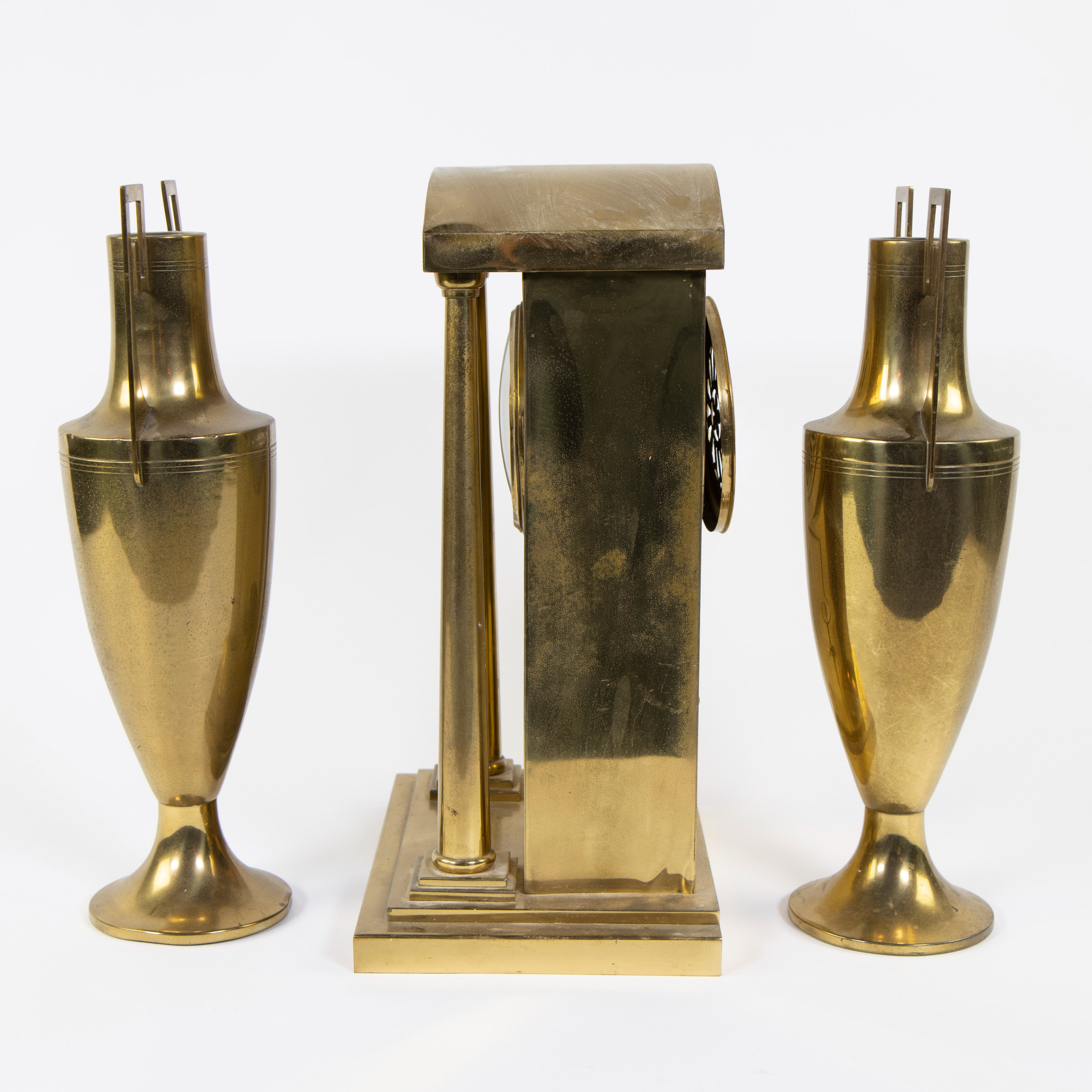 3 piece Art Deco mantelpiece set in yellow copper, Amsterdam School circa 1920 - Image 2 of 5