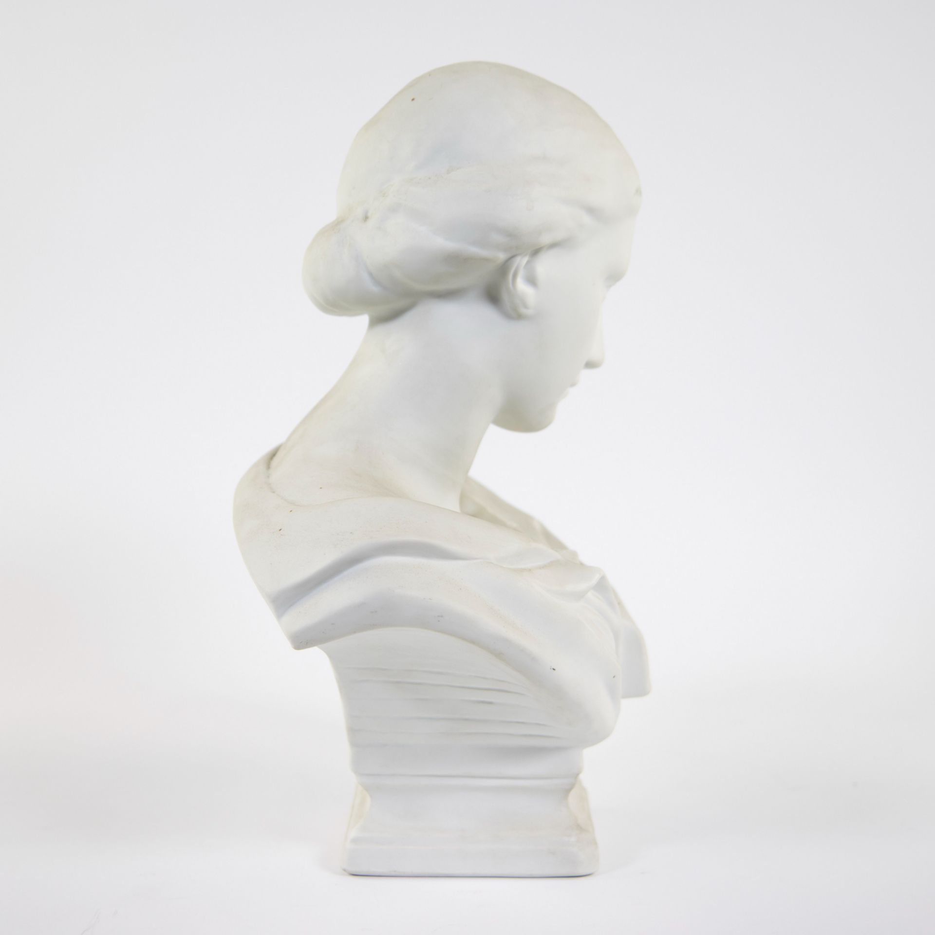 Bust of a young girl in biscuit, after Raphael - Image 4 of 4
