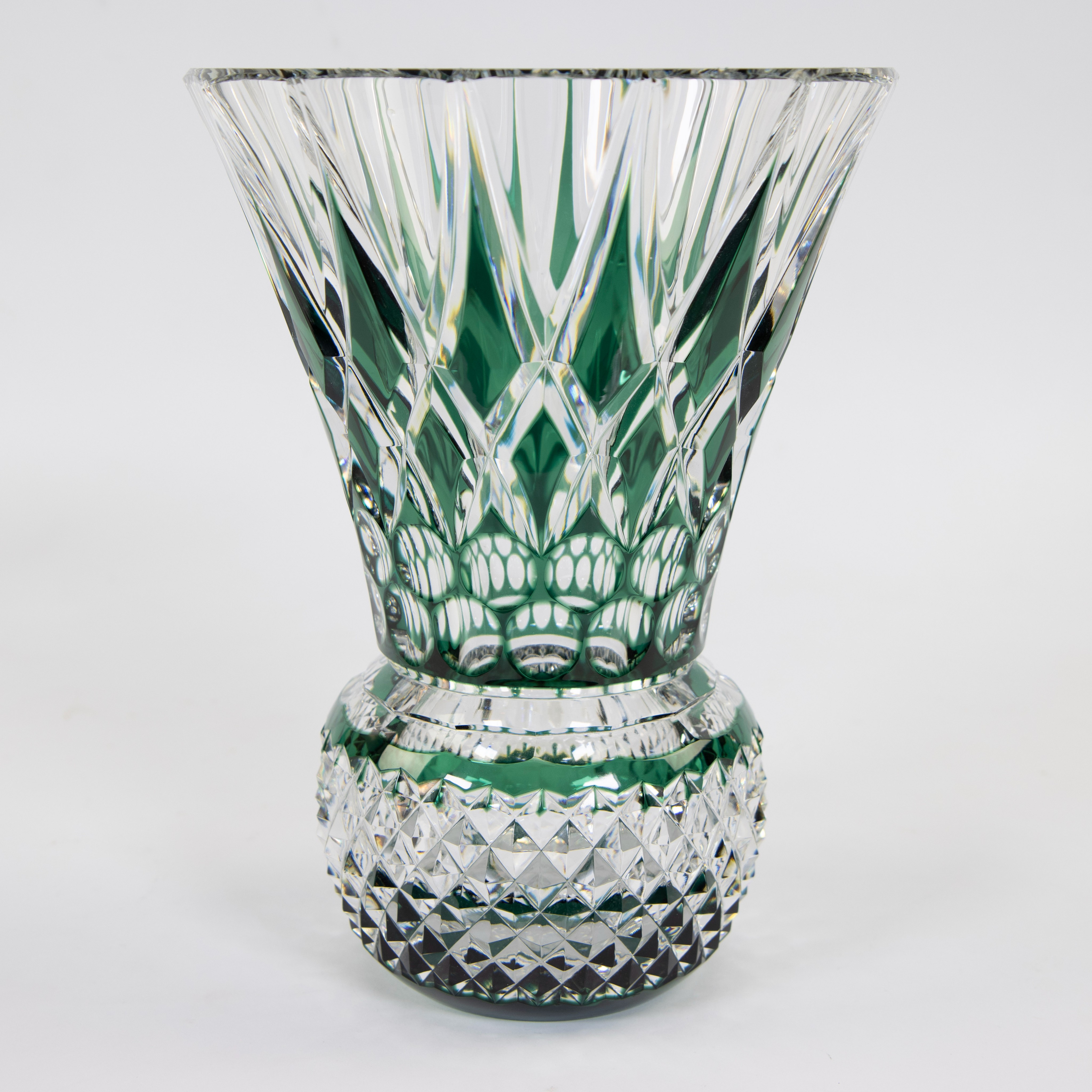 VAL SAINT LAMBERT colorless and green cut crystal vase with diamond cut decor model OMAR, signed - Image 3 of 5