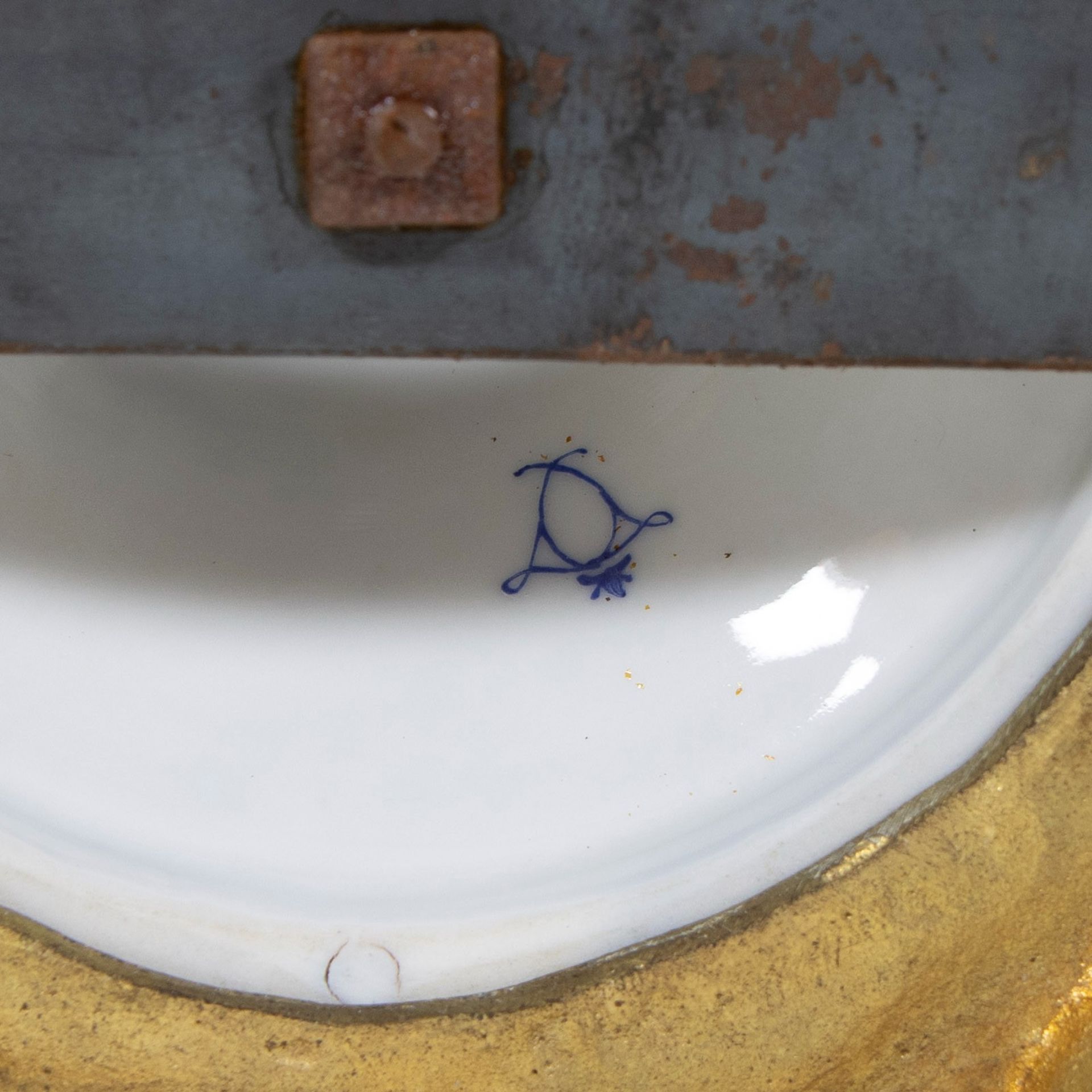 A three-part garnish with bronze mounts in Sèvres porcelain, France, marked - Image 8 of 9