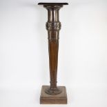 Oak column column - pedestal