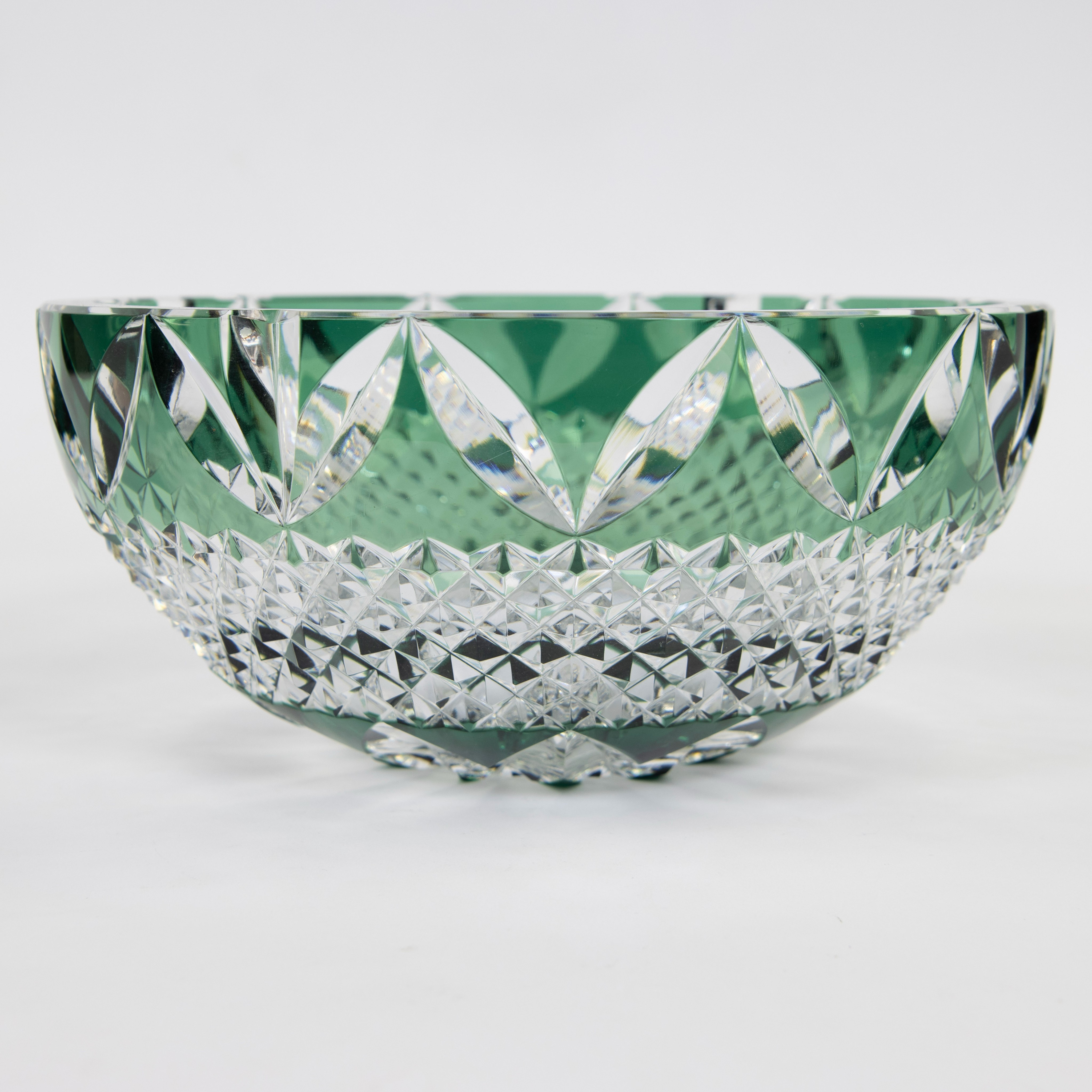 Val Saint Lambert colorless and light green cut crystal bowl with diamond cut decor , signed - Image 2 of 6