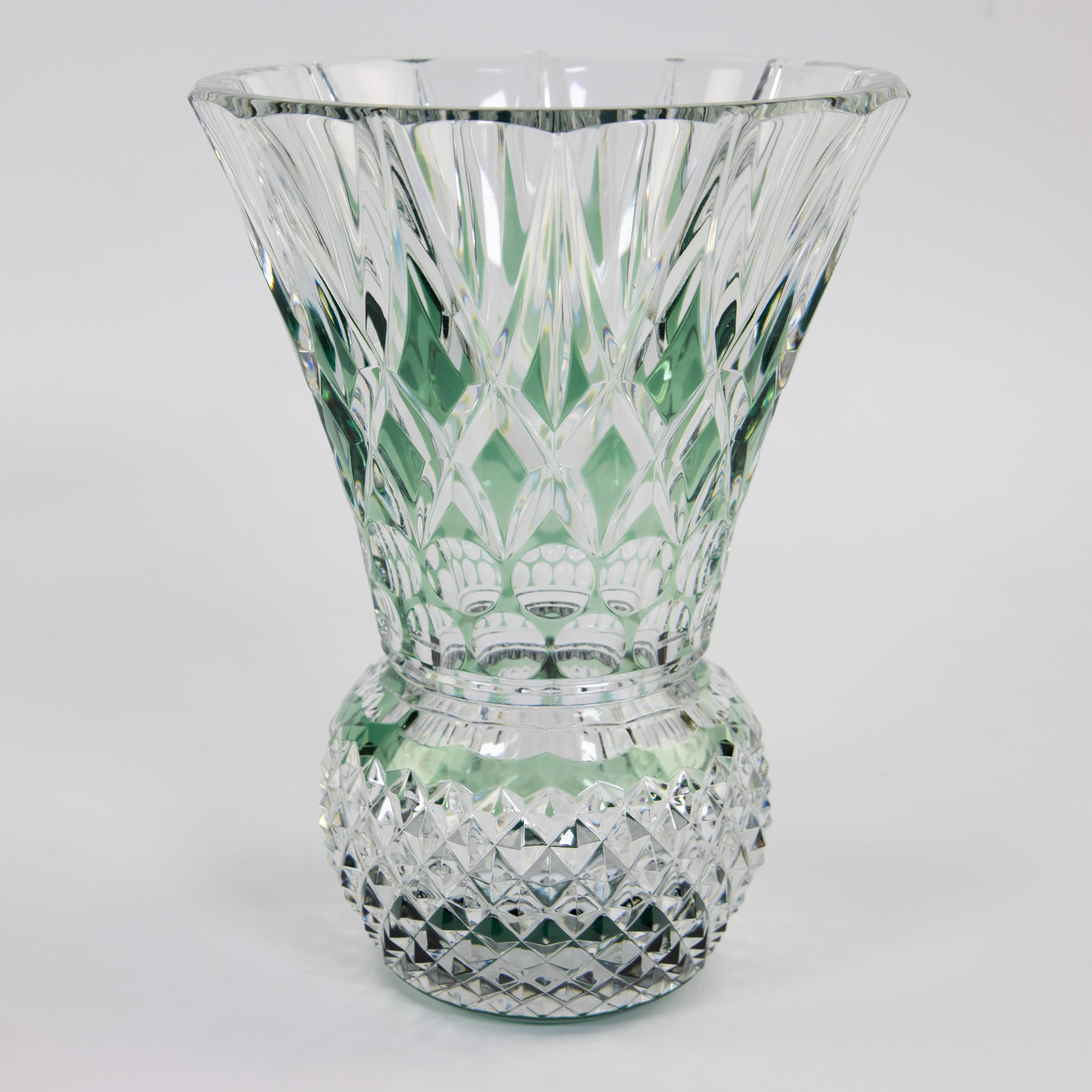 VAL SAINT LAMBERT colorless and light green cut crystal vase with diamond cut decor model OMAR - Image 2 of 5