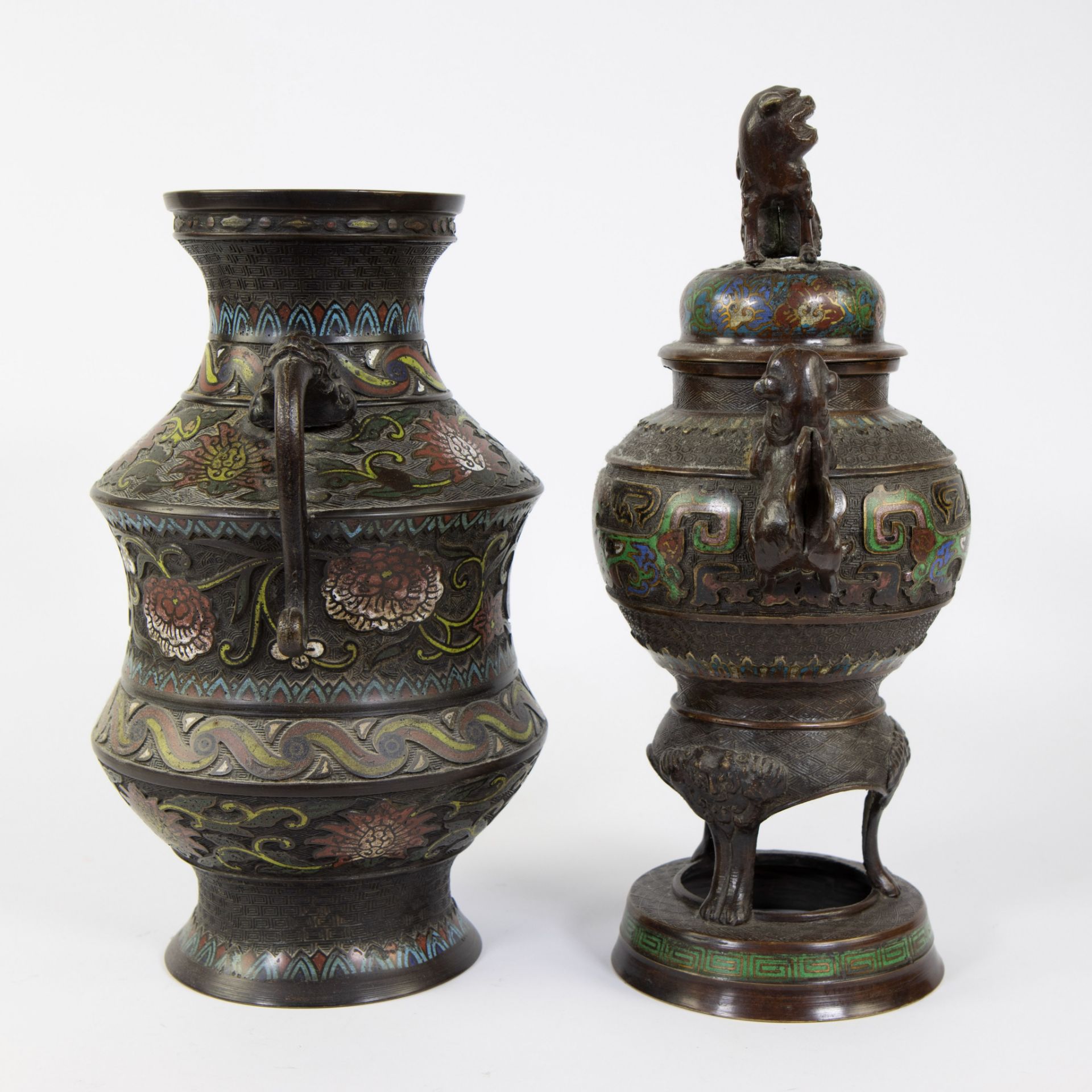 Japanese champlevé vase and incense burner, 19th century - Image 4 of 5