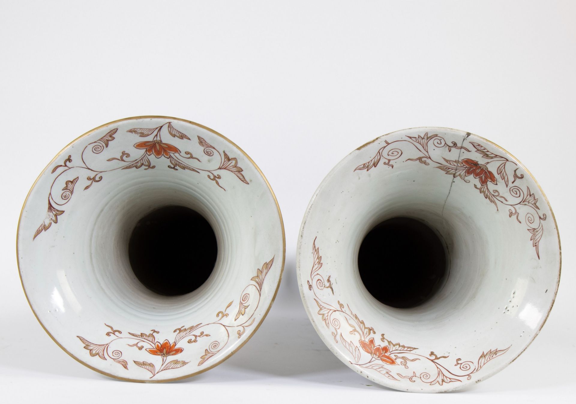 Pair of Japanese Imari vases Meiji period - Image 8 of 8