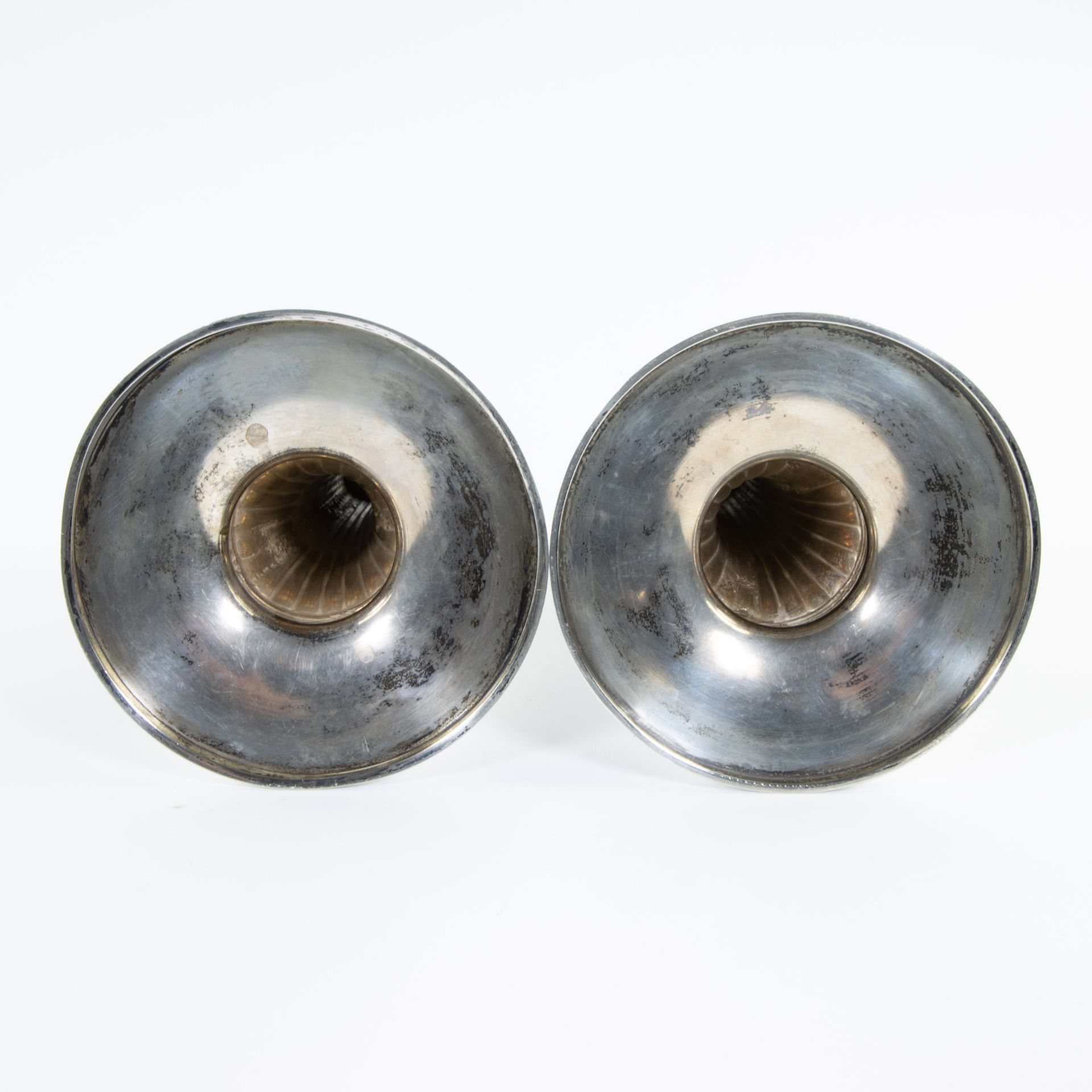 Pair of silver candlesticks, round model with contoured column with fluting, marked 800 - Image 6 of 6