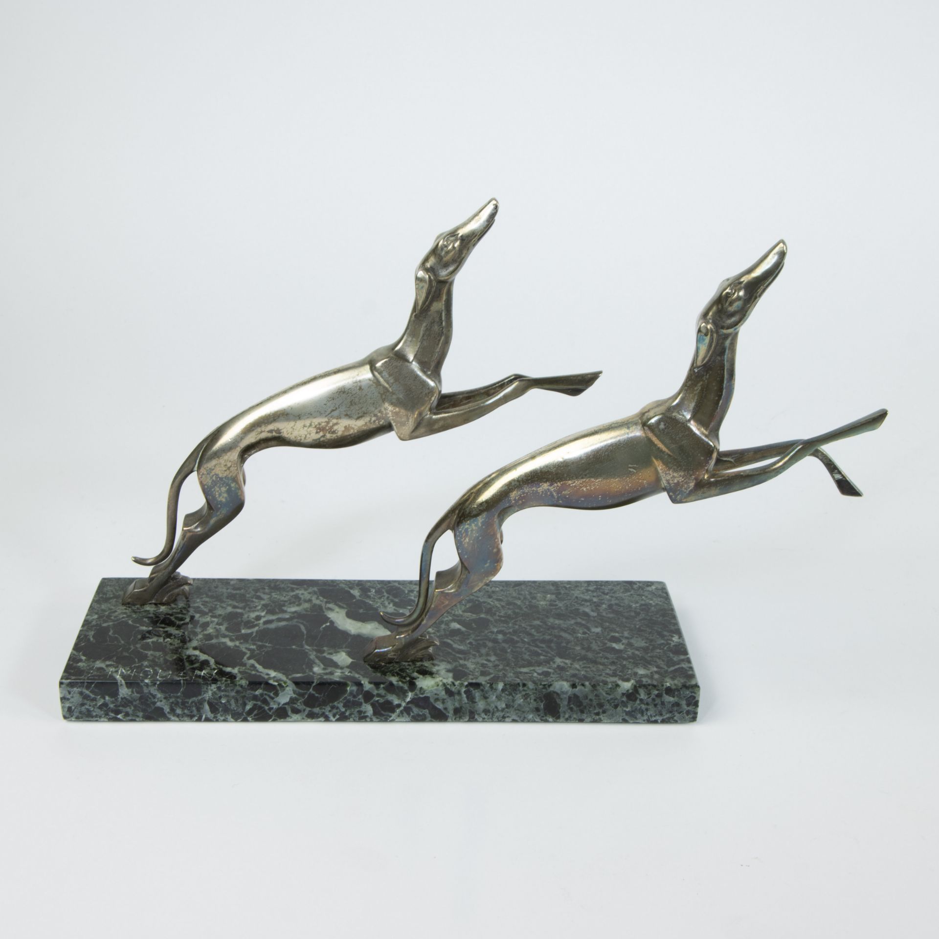 Jacques LIMOUSIN, 2 bronze greyhounds on marble base, signed - Image 4 of 6