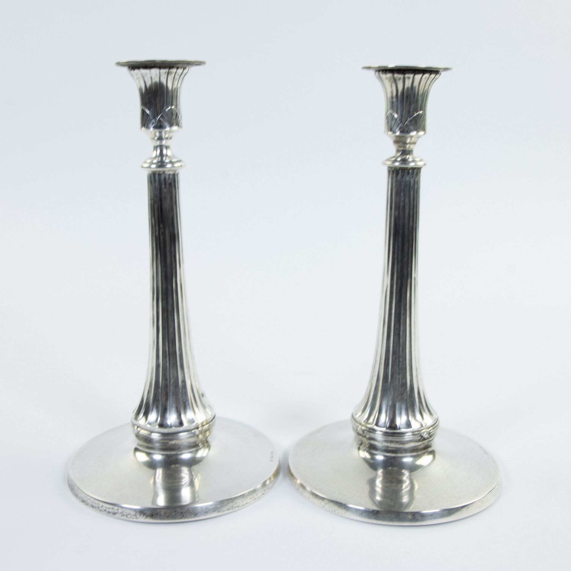 Pair of silver candlesticks, round model with contoured column with fluting, marked 800 - Image 2 of 6