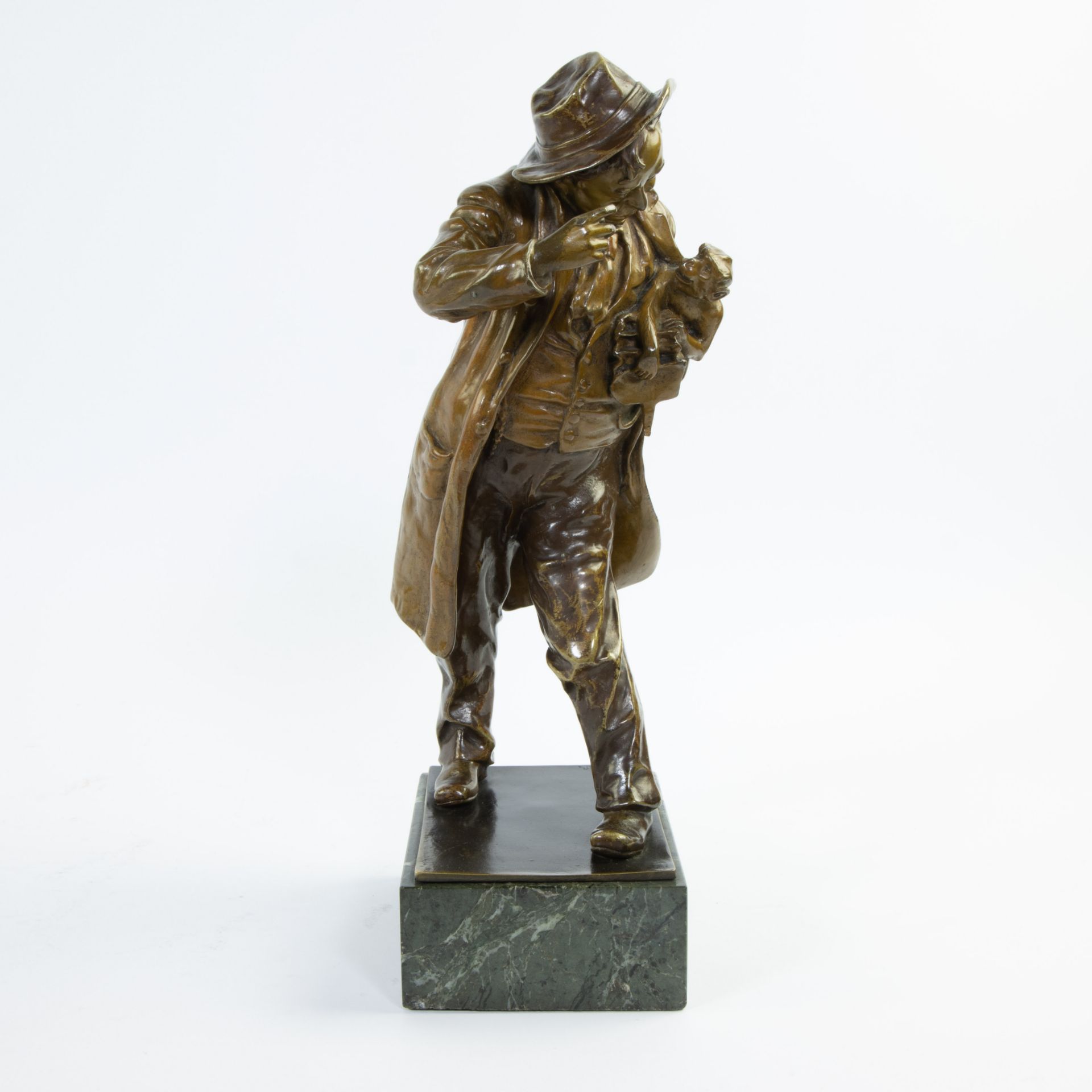 Vienna bronze Staring monkey with man wearing long coat, signed Gautier. - Image 5 of 6