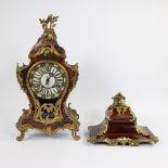 19th century boulle clock Breuer Liège with matching console, marked medaille d'argent 1855