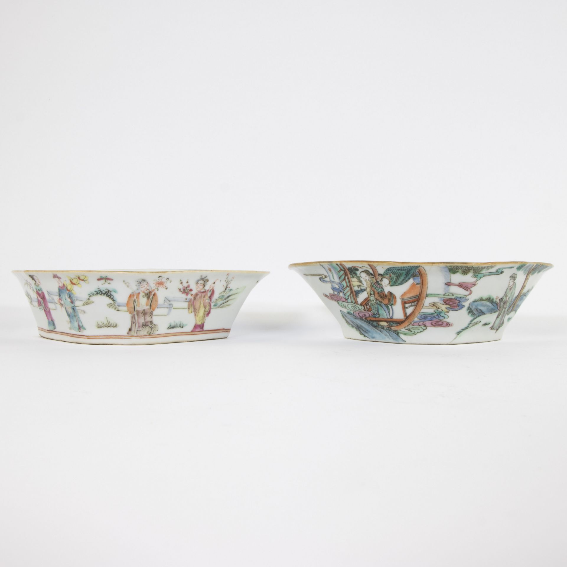 Collection Chinese 2 bowls 1 marked Tongxhi and Imari plate 18th century - Image 4 of 9