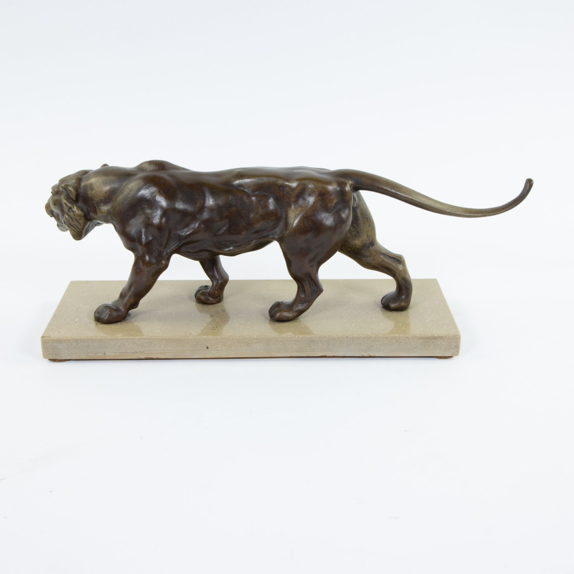 Art Deco large bronze panther on marble base - Image 5 of 6