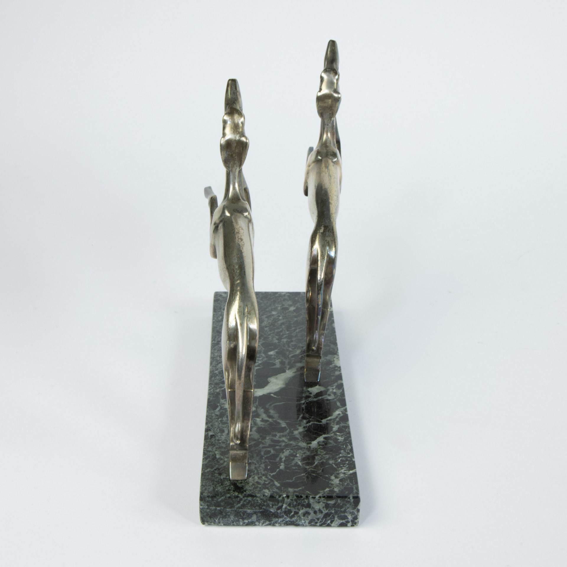 Jacques LIMOUSIN, 2 bronze greyhounds on marble base, signed - Image 3 of 6