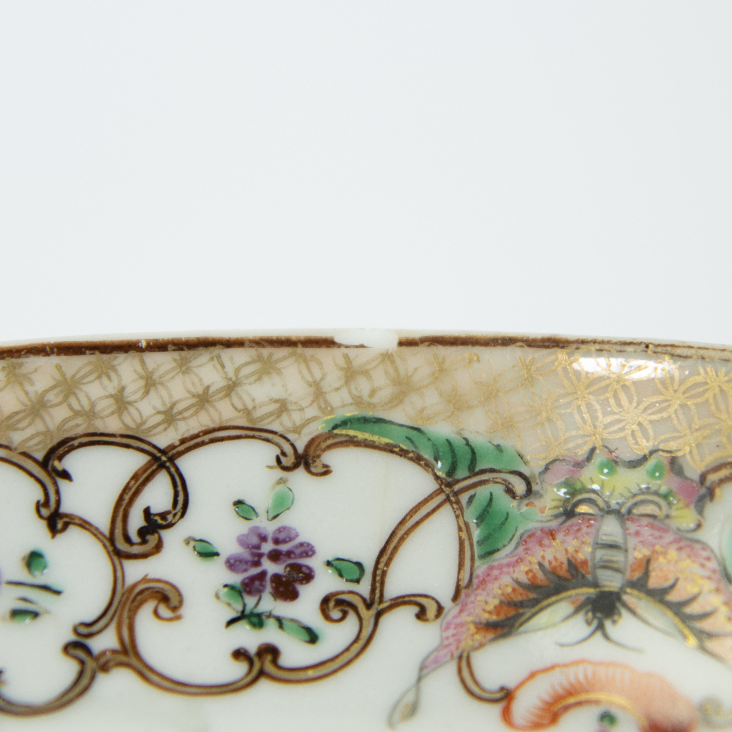 Collection of Chinese porcelain 18th/19th century, famille rose, Imari - Image 3 of 10