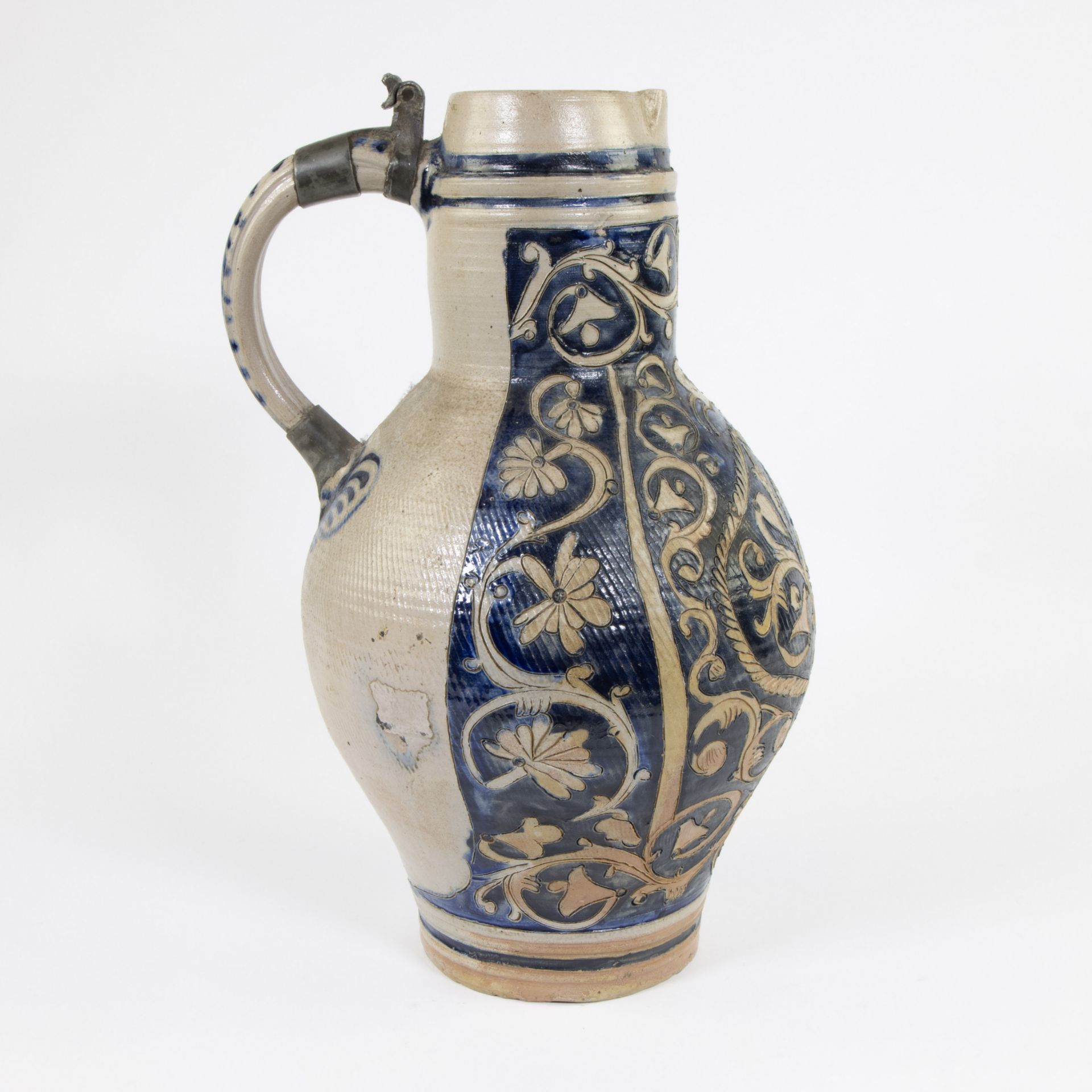 Stoneware jug, German, Westerwald 18th century - Image 5 of 6