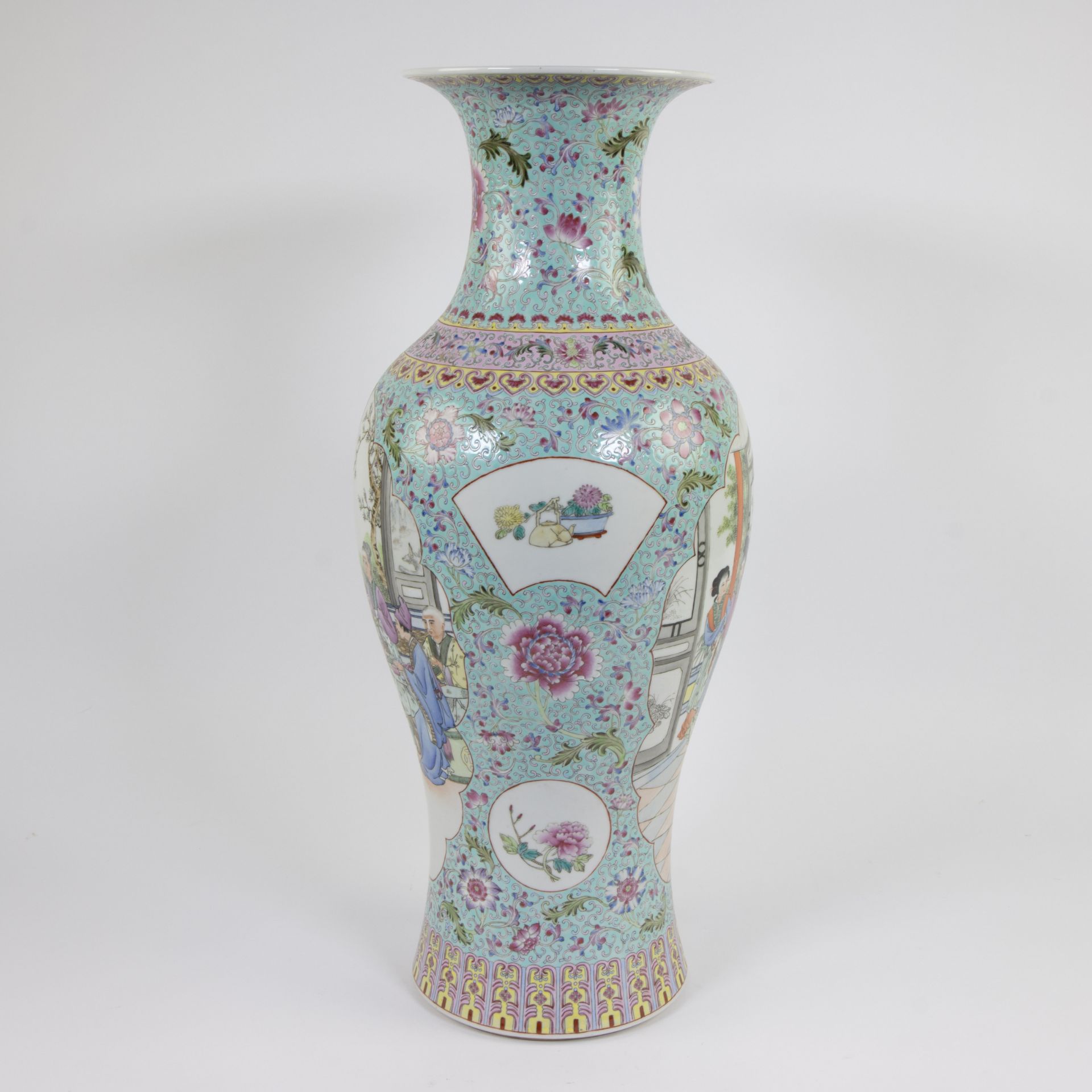 Collection of Chinese porcelain, baluster vase famille rose and 18th century plate with martial scen - Image 3 of 10