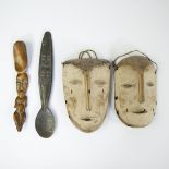 Collection African Lega: 2 passport masks and 2 spoons, circa 1920