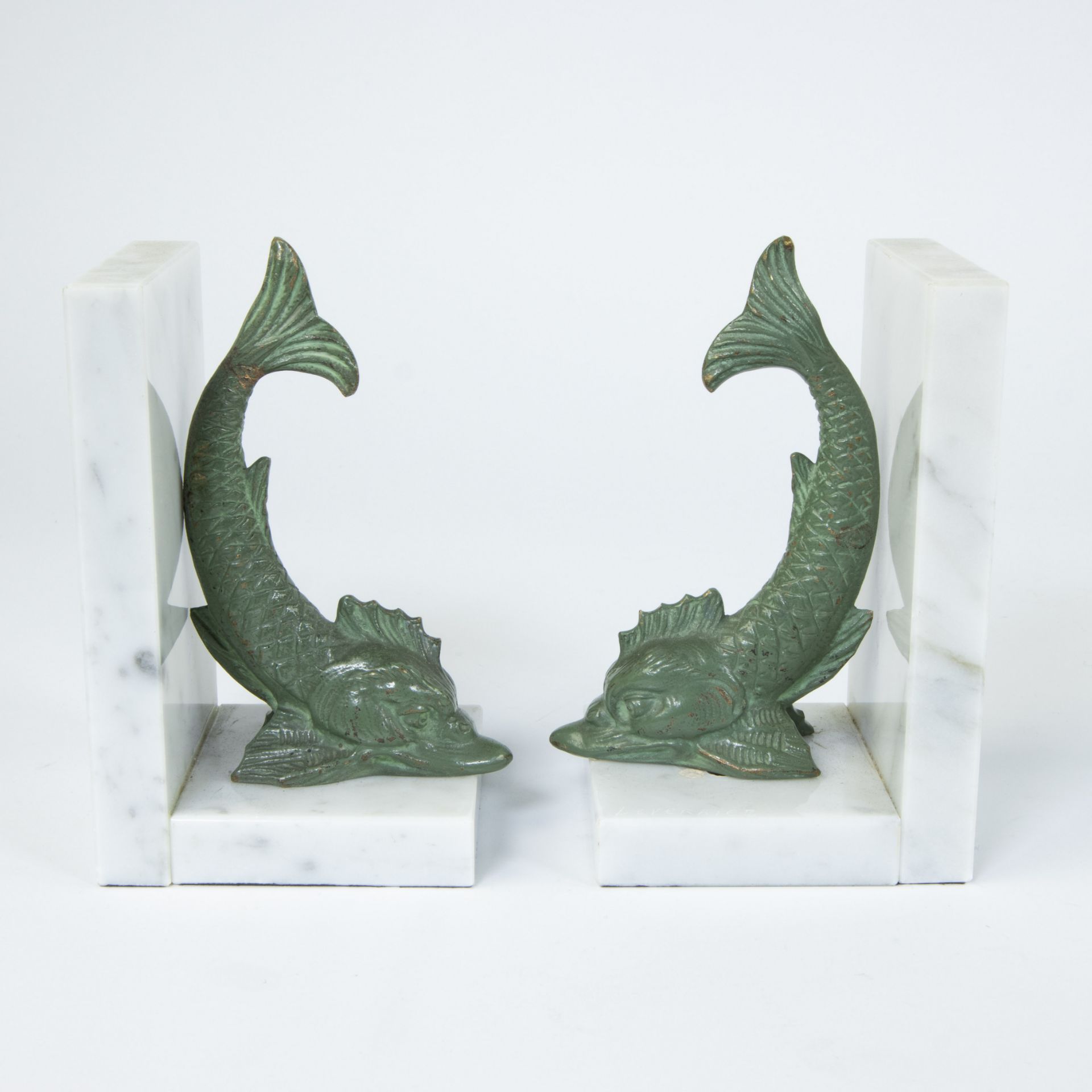 Max LE VERRIER (1891-1973), bronze bookends in the shape of dolphins or sea monsters, signed in the - Image 3 of 4