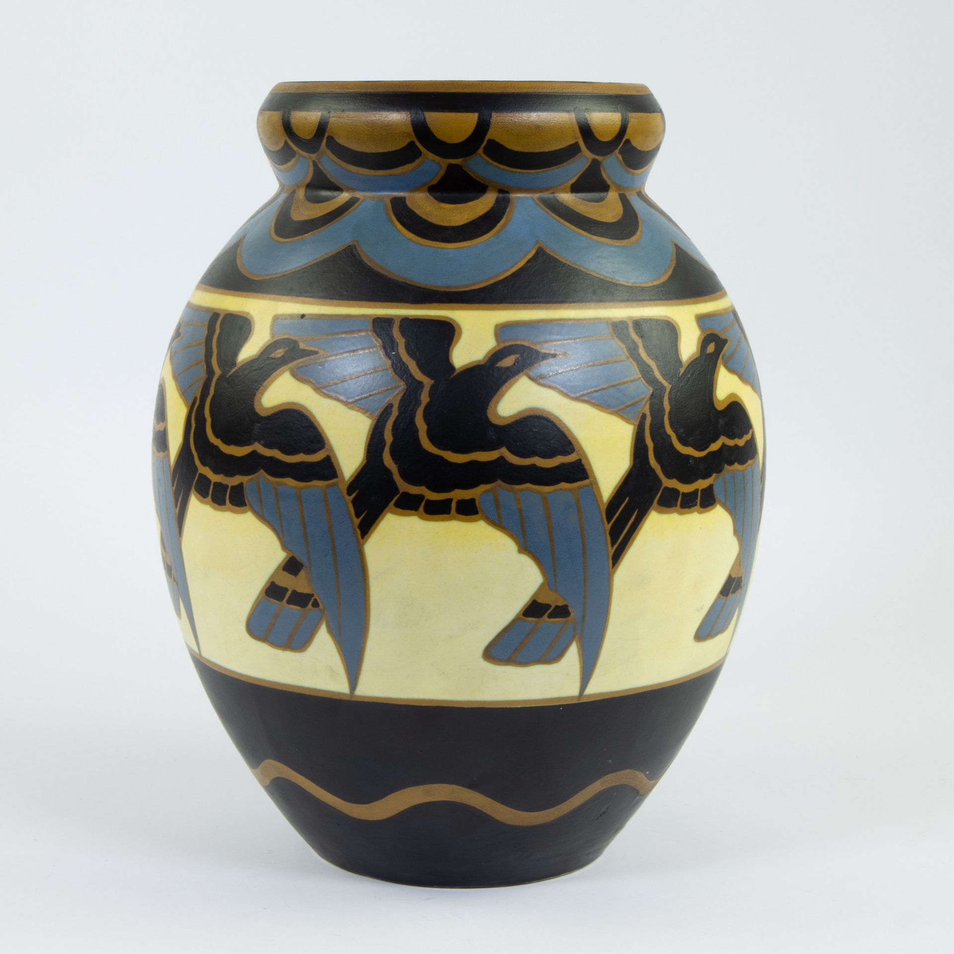 Charles Catteau, Boch Frères Keramis Vase, polychrome design with stylised birds, Decor 1366, marked - Bild 4 aus 6