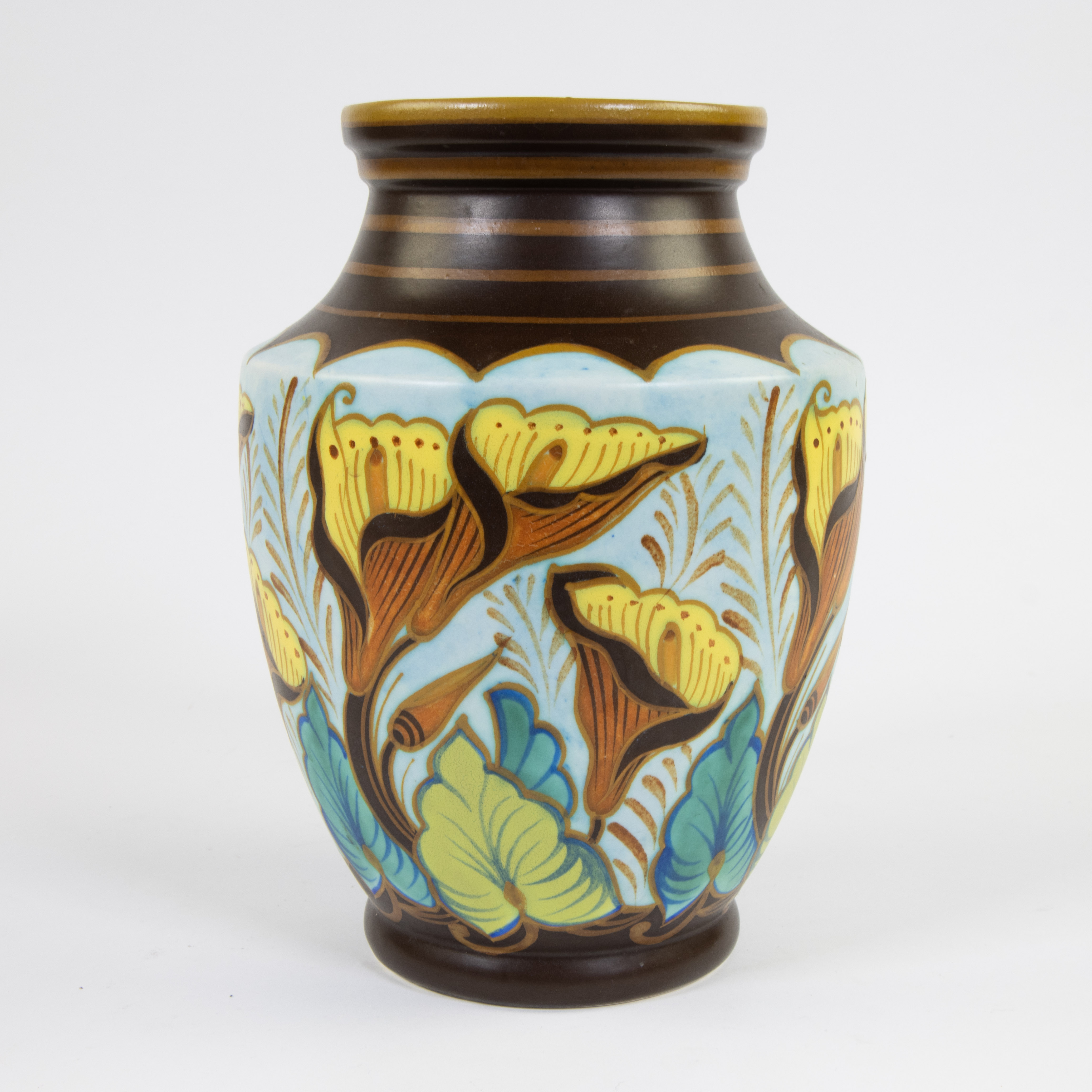 Boch Keramis Art deco vase with decoration of flowers of arums, model D.2064, polychrome glazed eart - Image 3 of 6