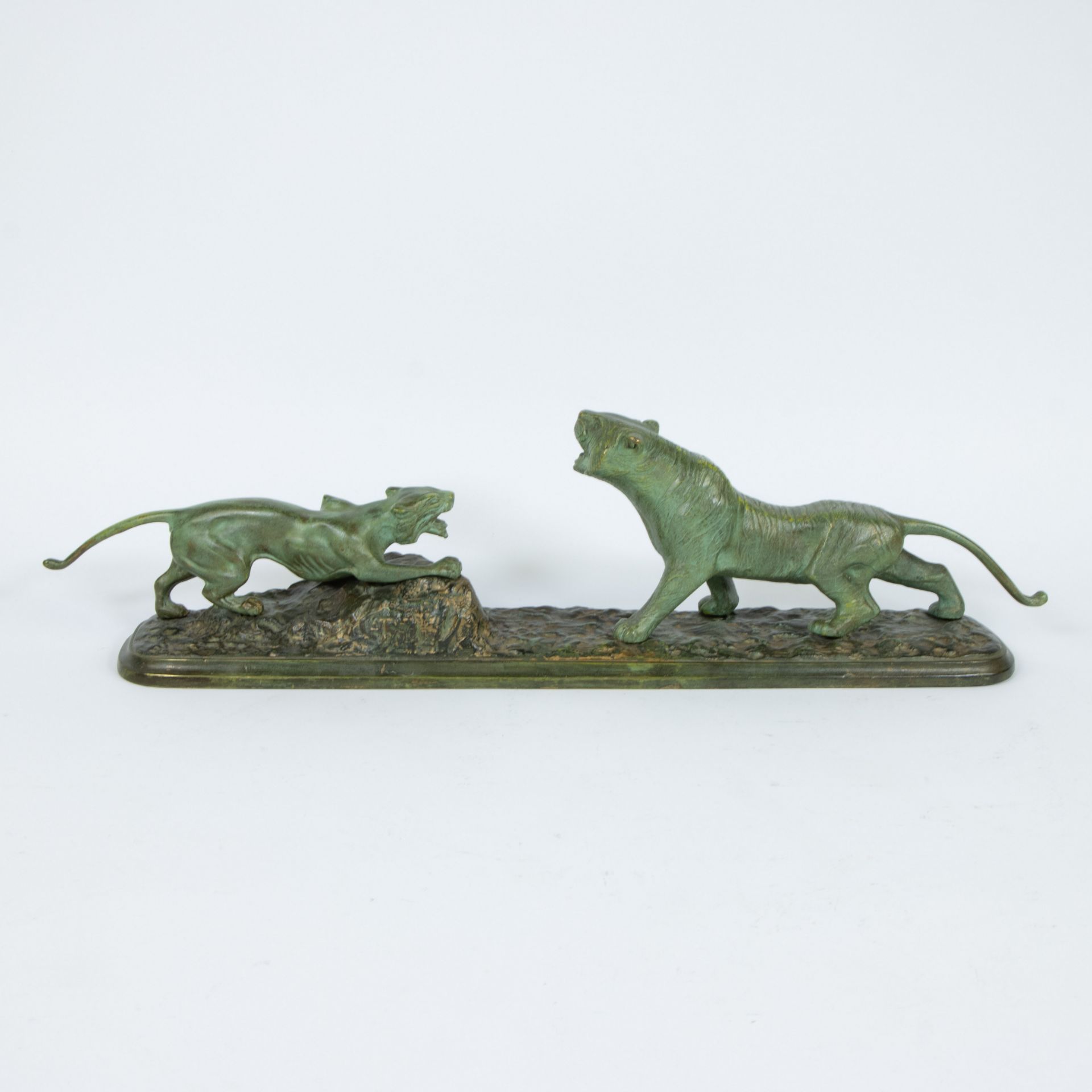 Green patinated bronze Bengal tigers, signed - Image 2 of 4