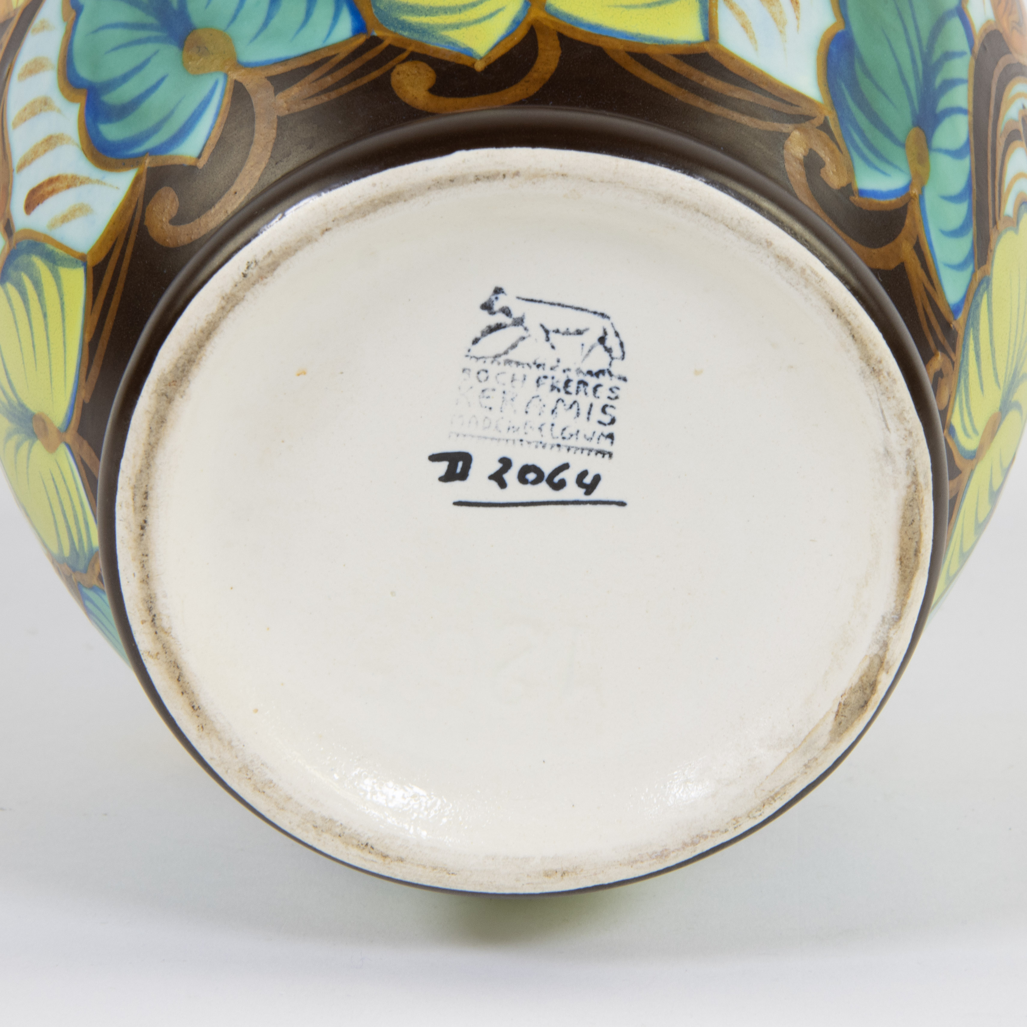 Boch Keramis Art deco vase with decoration of flowers of arums, model D.2064, polychrome glazed eart - Image 5 of 6