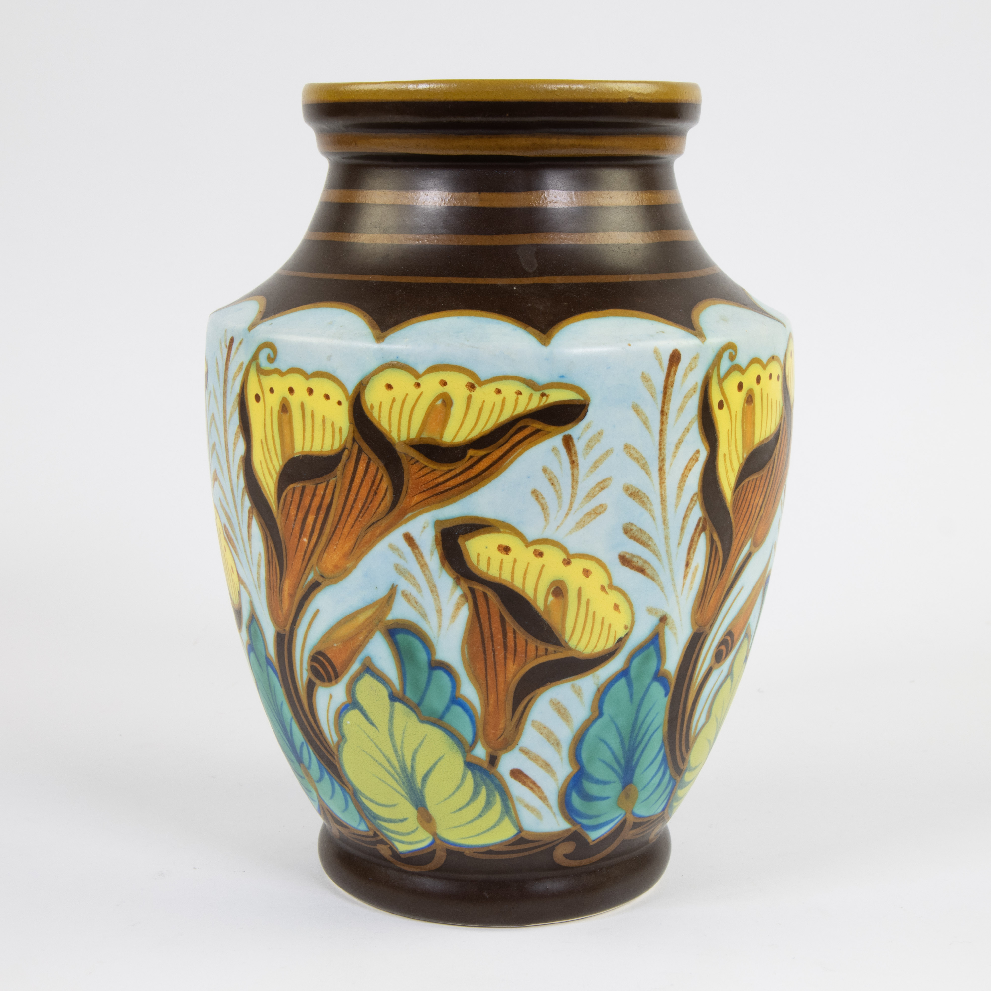 Boch Keramis Art deco vase with decoration of flowers of arums, model D.2064, polychrome glazed eart - Image 4 of 6