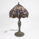Tiffany style stained glass table lamp