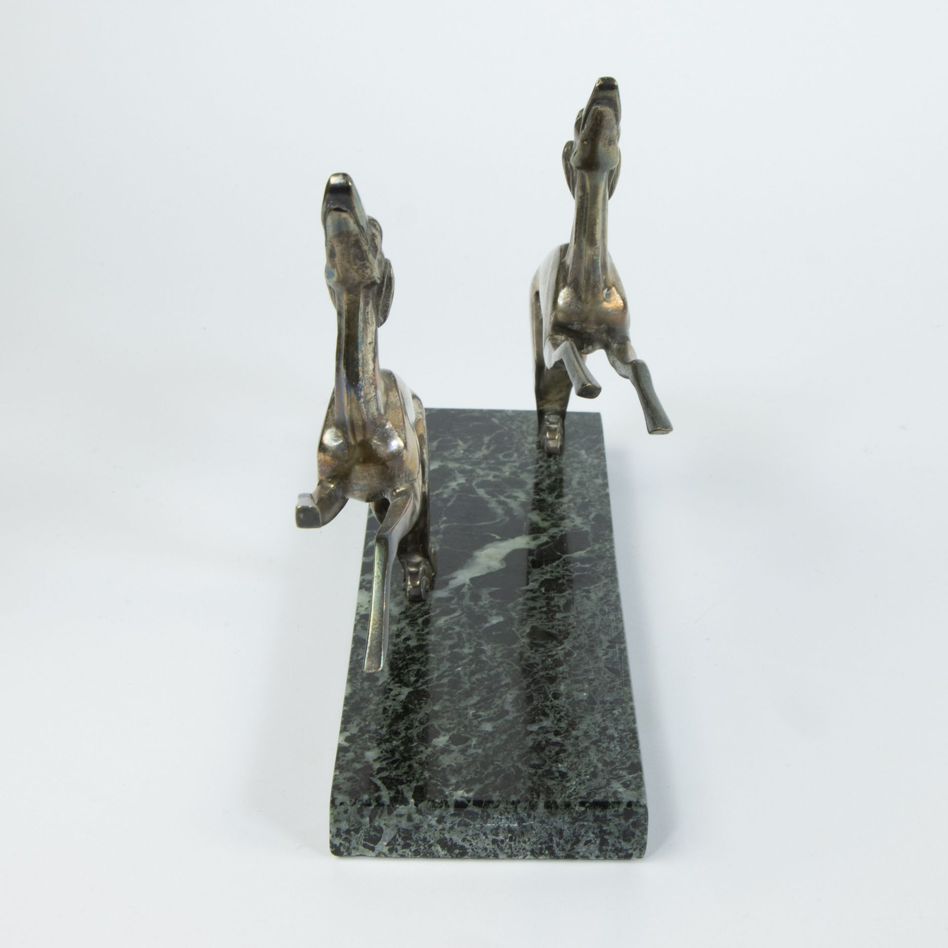 Jacques LIMOUSIN, 2 bronze greyhounds on marble base, signed - Image 5 of 6