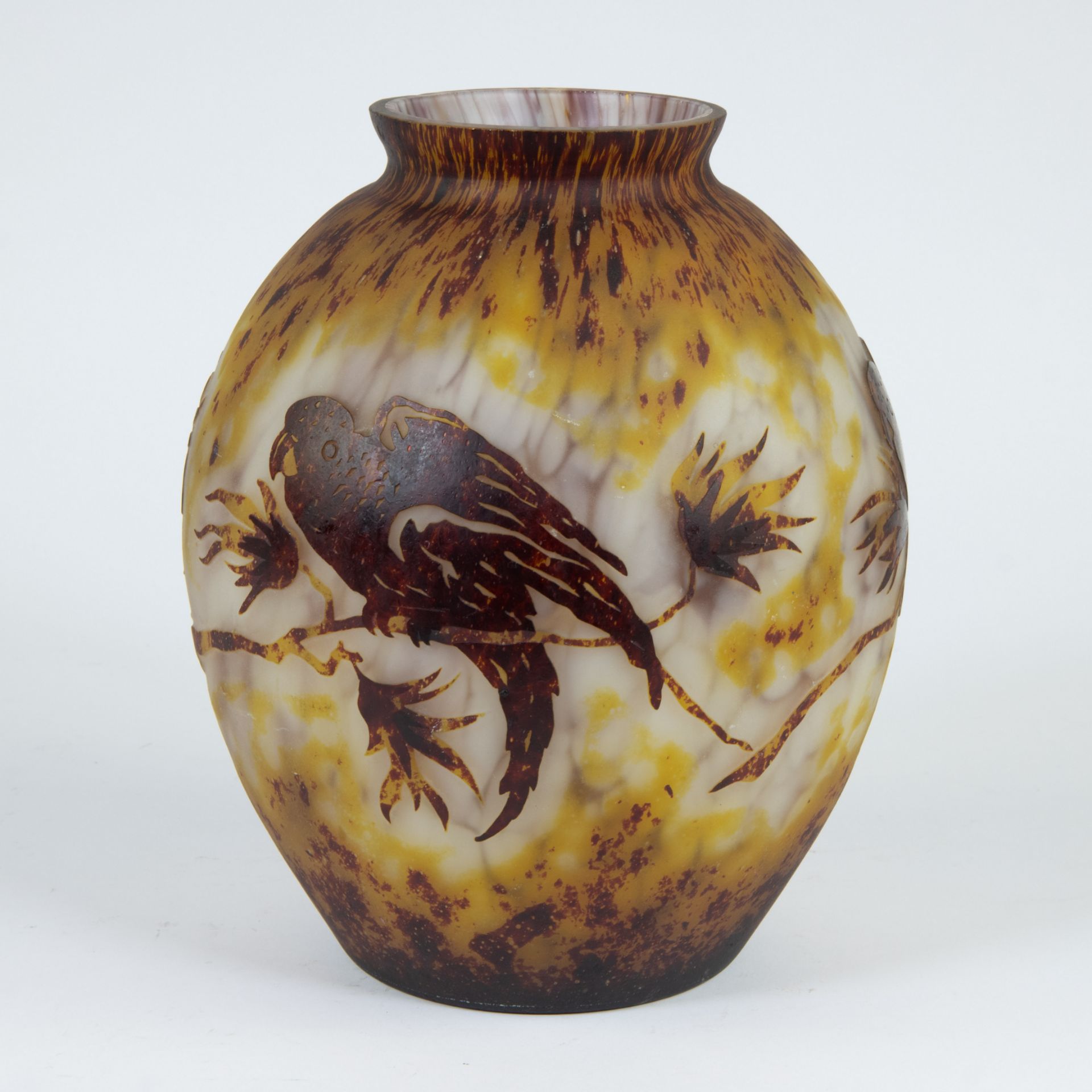 French Art Deco cameo glass vase with parrot decor, probably Le verre Français - Schneider (Charder) - Bild 4 aus 6