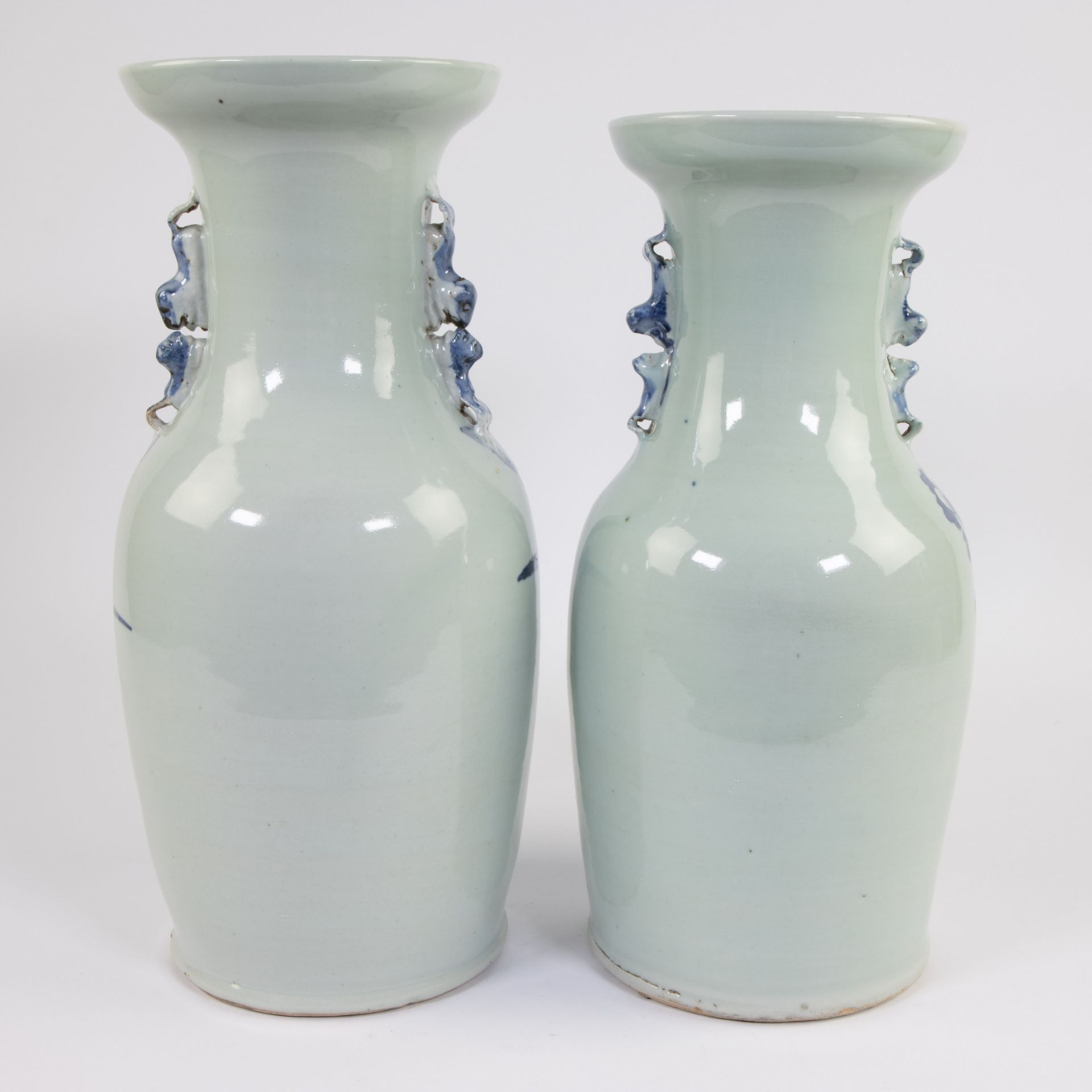 Lot of 2 Chinese celadon vases, late 19th century - Bild 3 aus 6