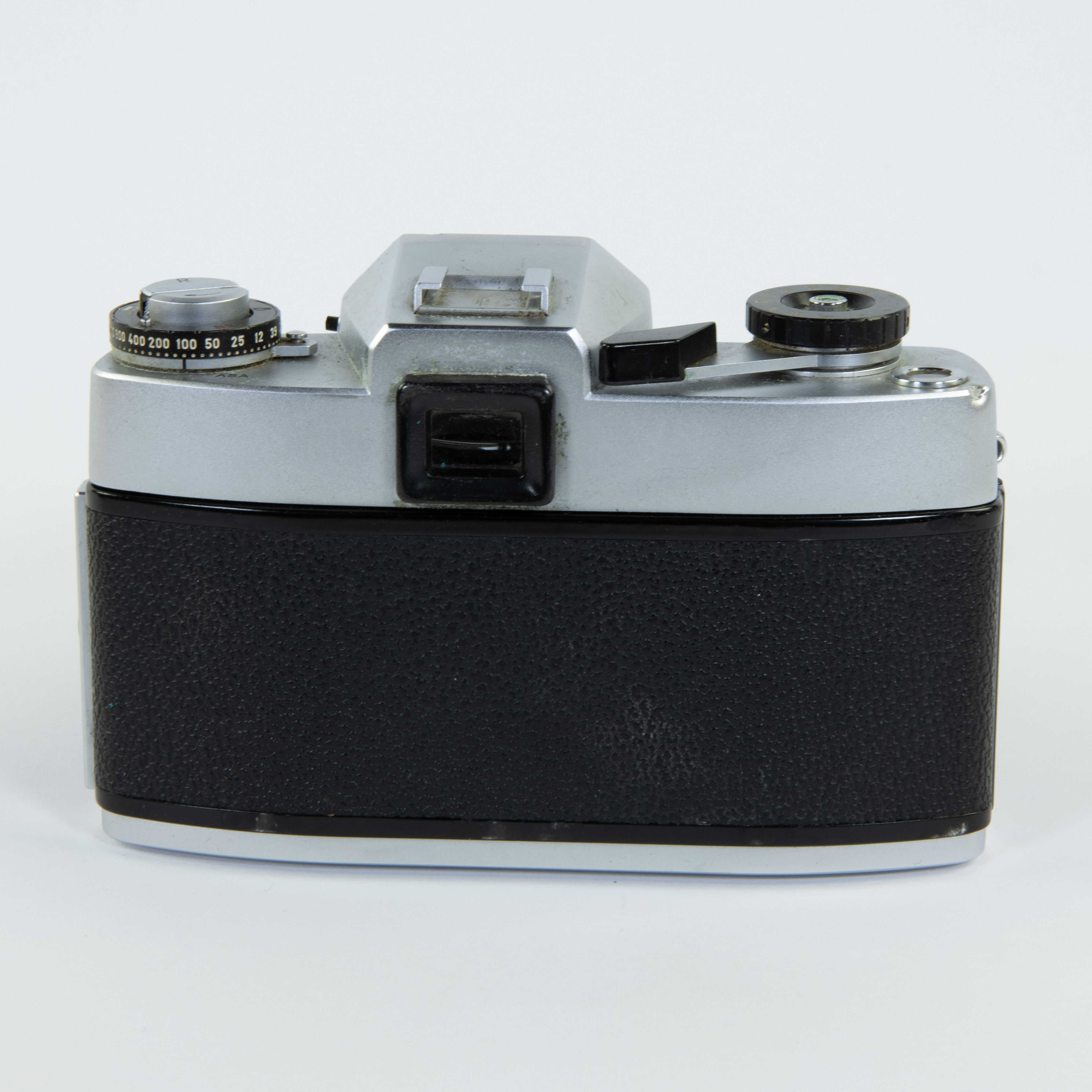 LEICAFLEX camera with accompanying telephoto lens - Image 5 of 11