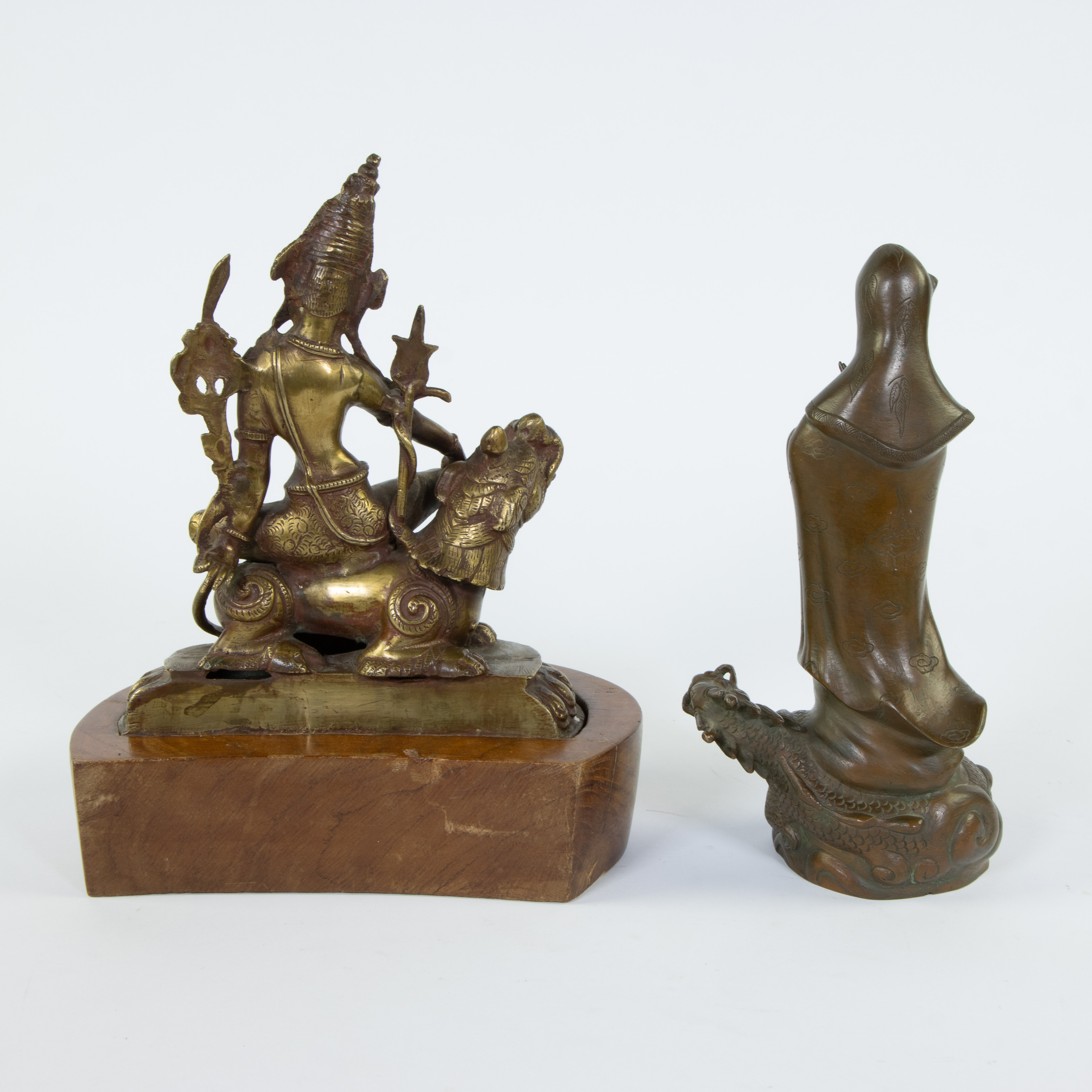 2 Asian bronze figurines - Image 3 of 4