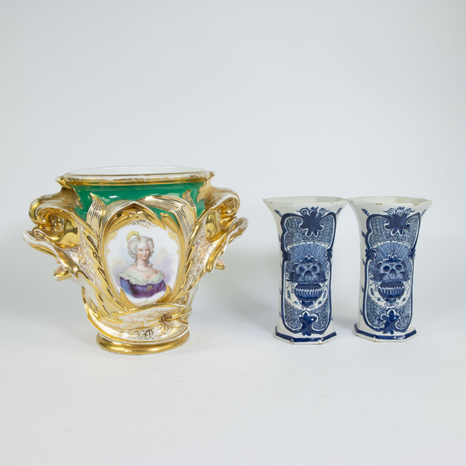 Large collection of porcelain and earthenware, a.o. a pair of Delft vases, porcelaine de Bruxelles , - Image 4 of 7