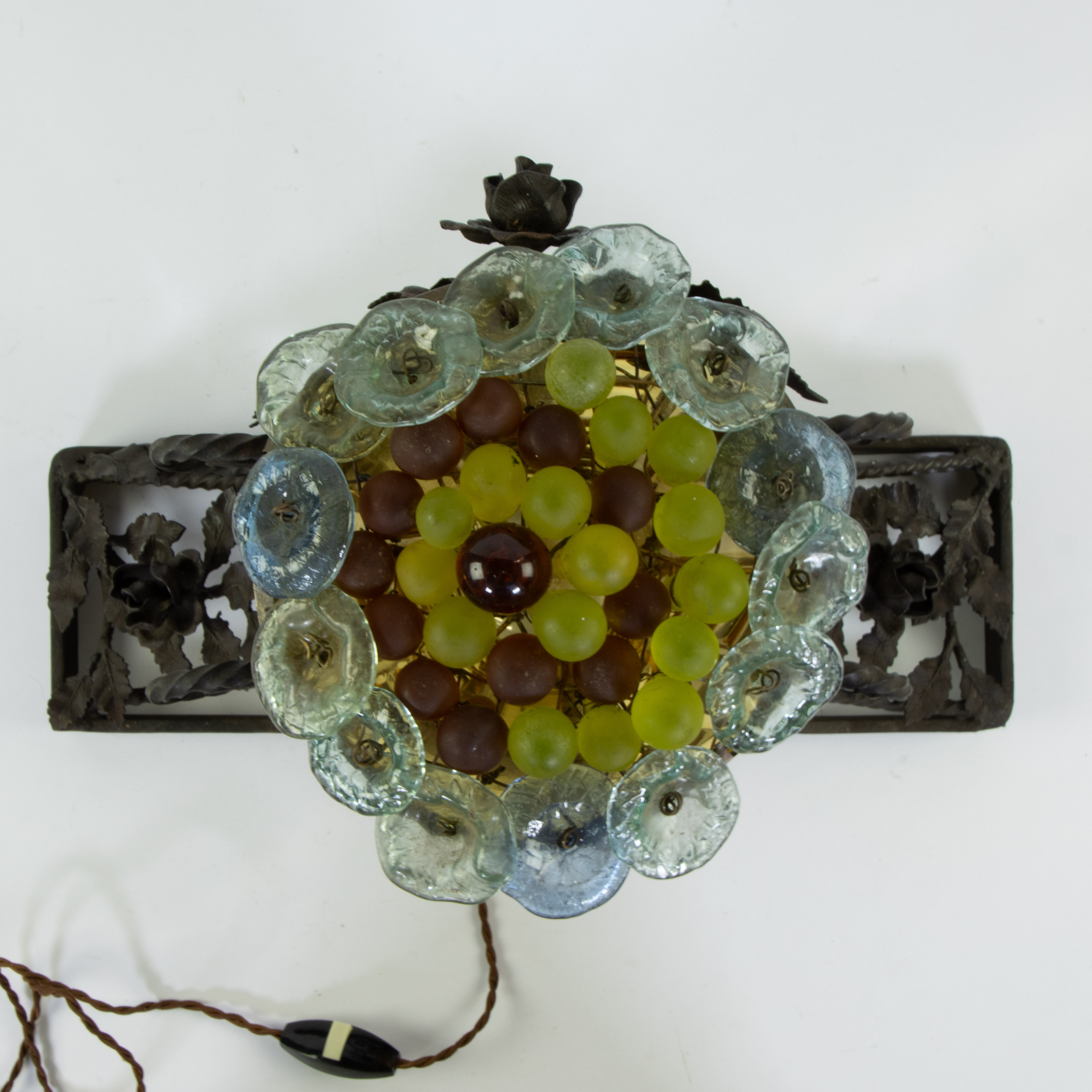 Yellow glass Art Deco vase as lamp in wrought iron frame decorated with leaves and floral motifs - Image 5 of 5