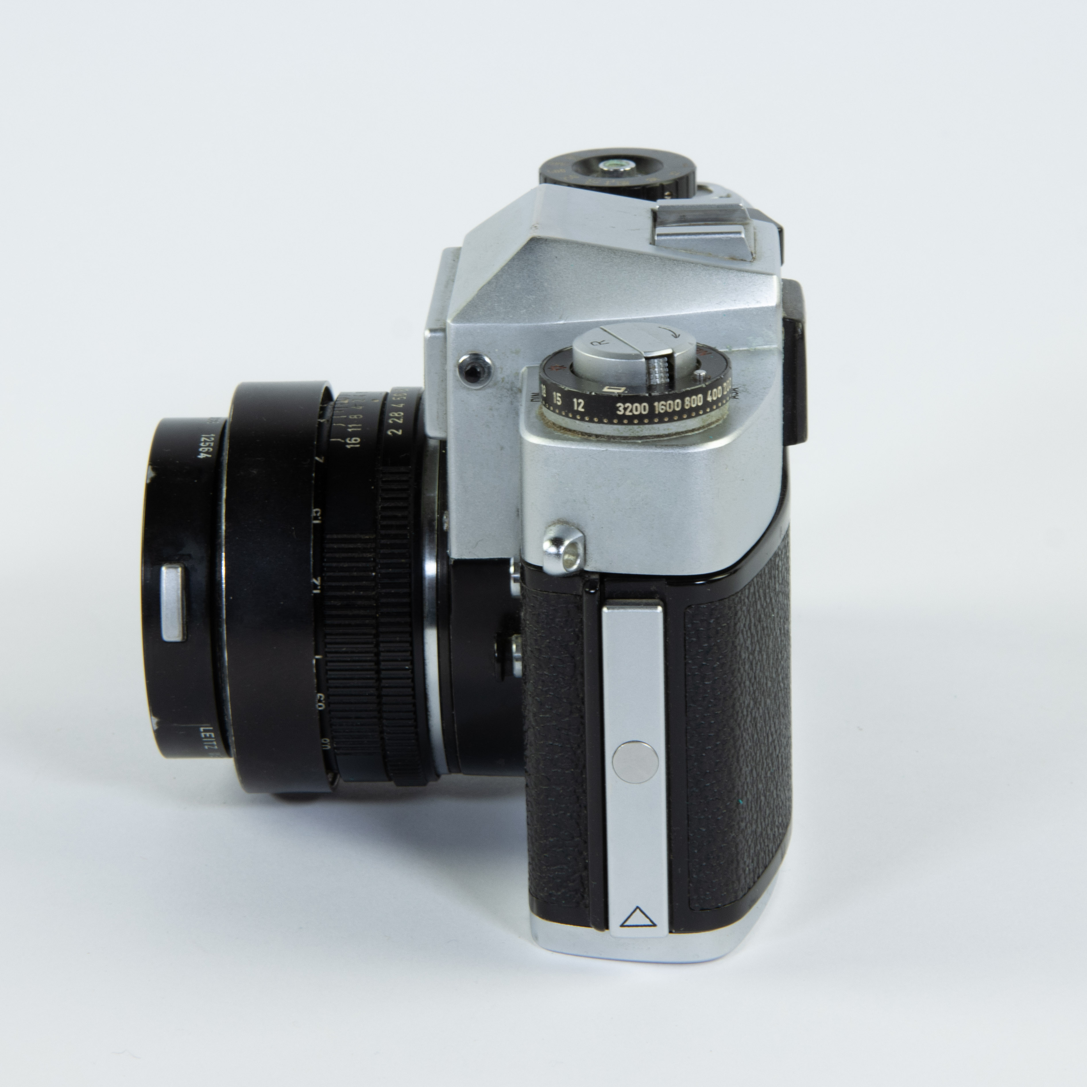 LEICAFLEX camera with accompanying telephoto lens - Image 4 of 11