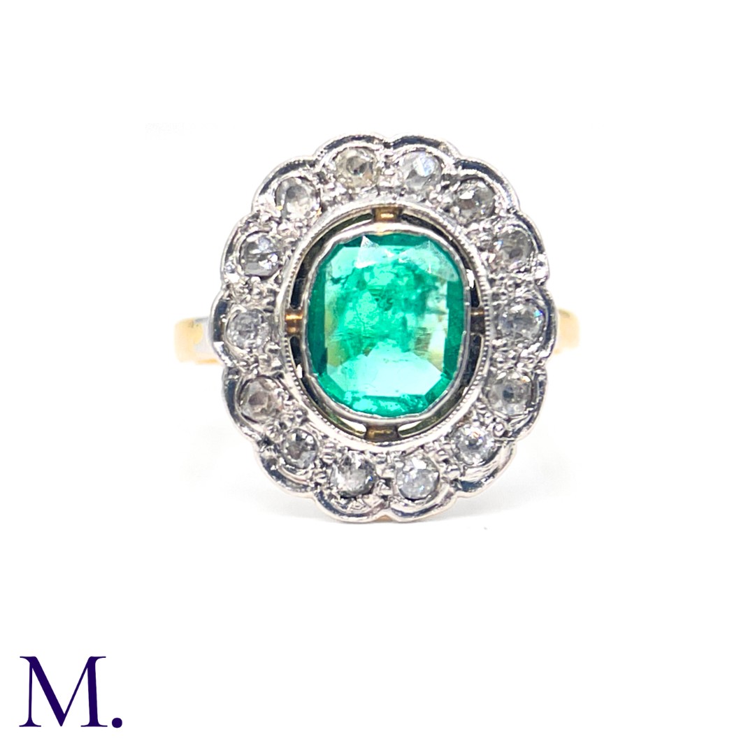 A French Emerald and Diamond Cluster Ring - Image 2 of 4