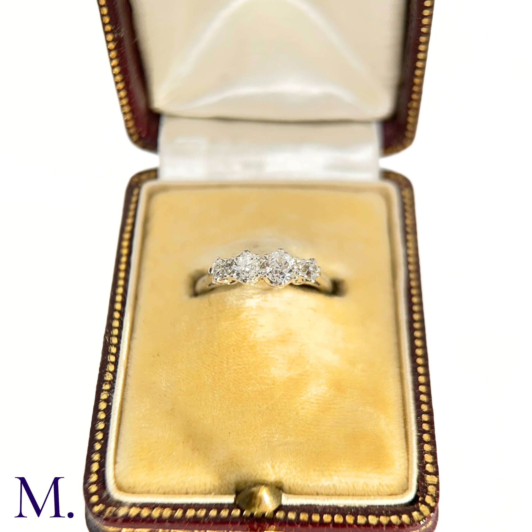 A Diamond 4-Stone Ring - Image 2 of 6