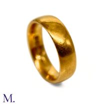 A 22ct Gold Band