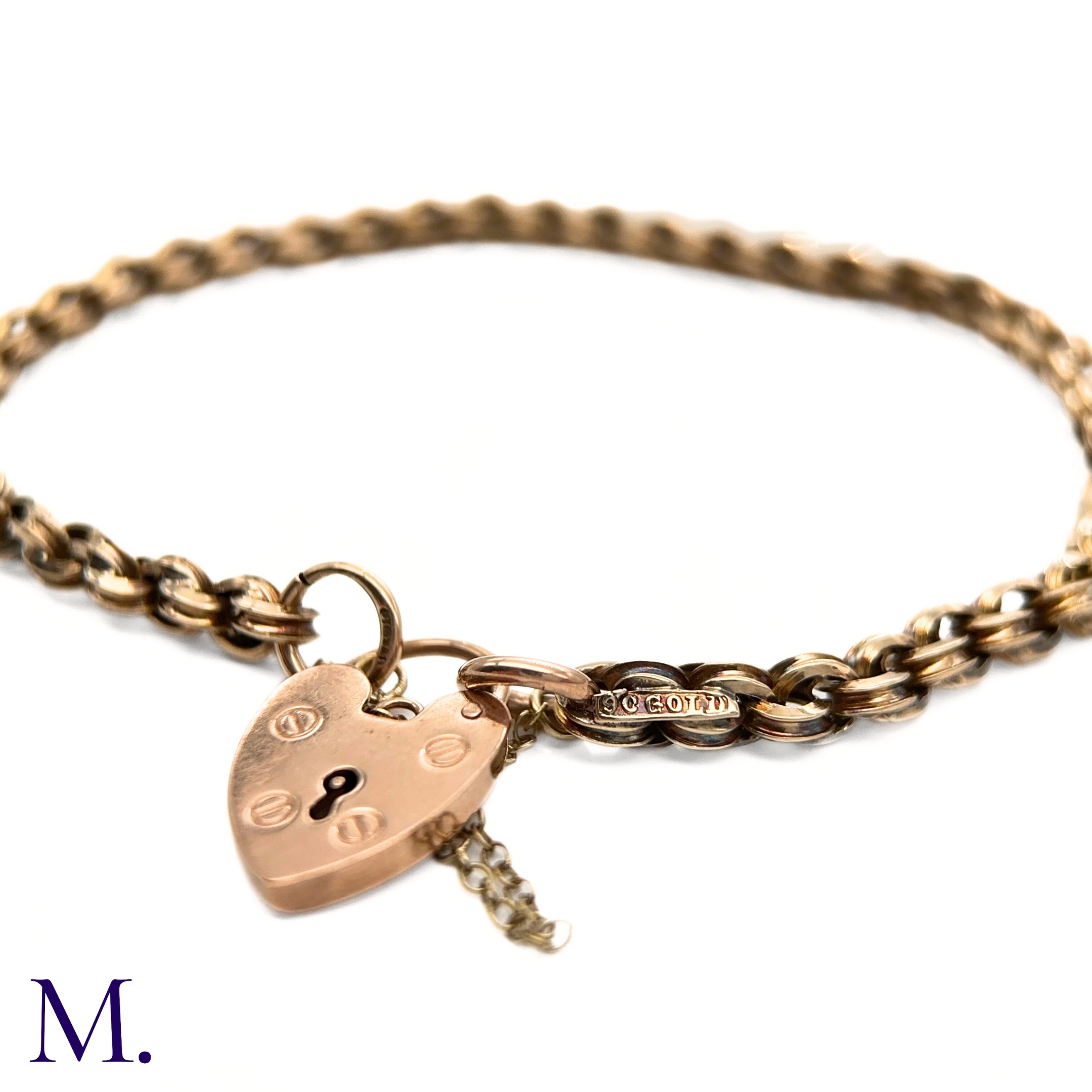 An Antique 9ct Gold Fancy Link Bracelet. The 9ct rose gold bracelet is secured with a heart-shaped - Image 2 of 5