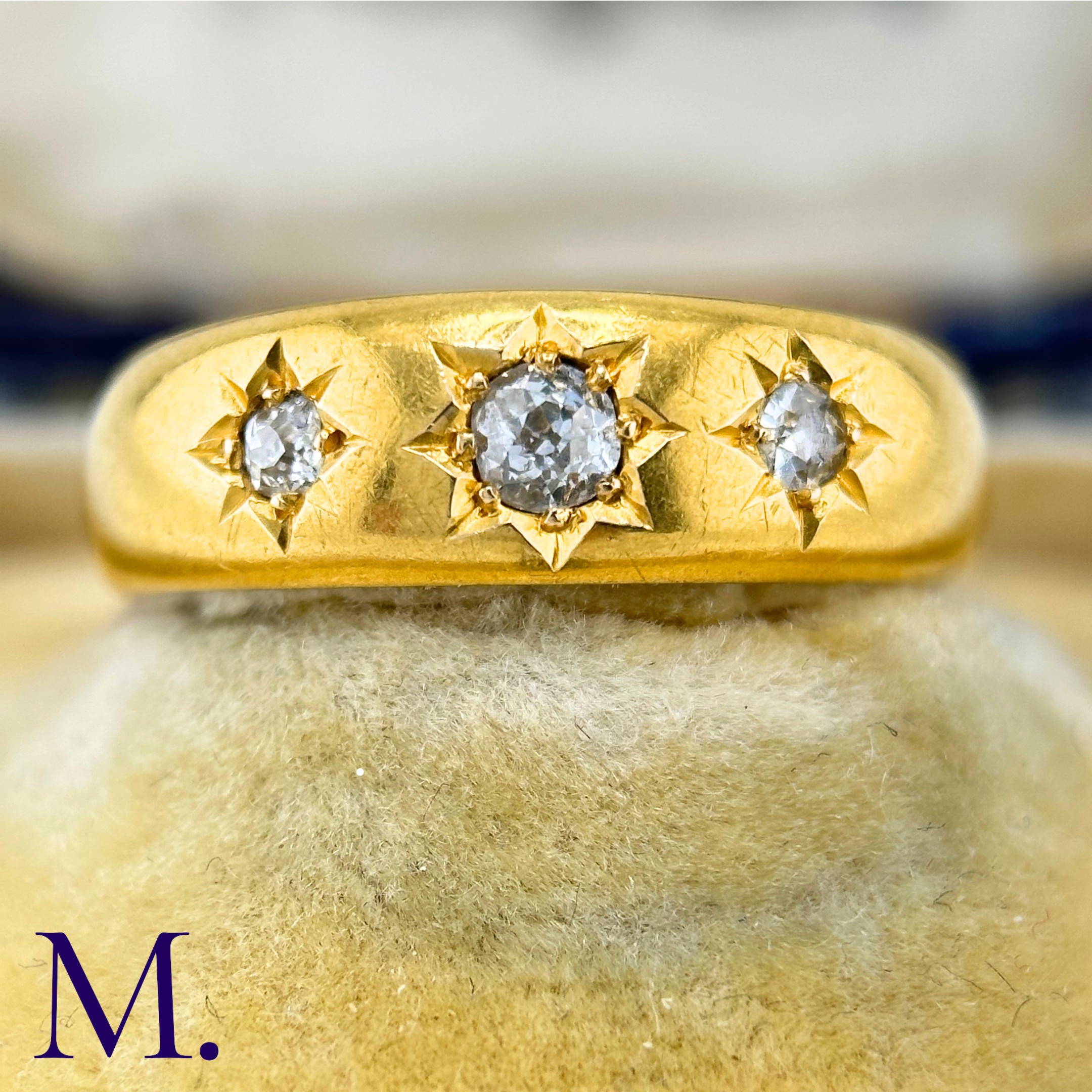 An Antique 3-Stone Diamond Gypsy Ring The 18ct yellow gold gypsy ring is set with three old cut - Image 2 of 8