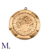 NO RESERVE - A 9ct Front and Back Locket The locket is engraved to the 9ct rose gold front and the